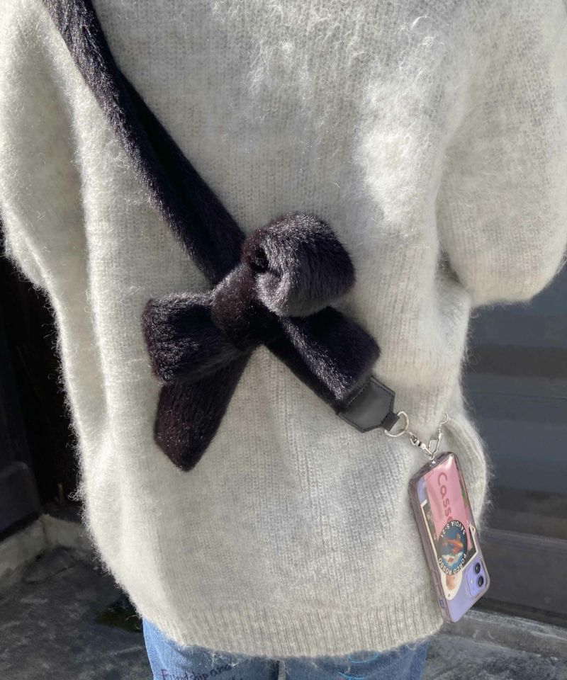 fluffy ribbon phone strap *JP (black)