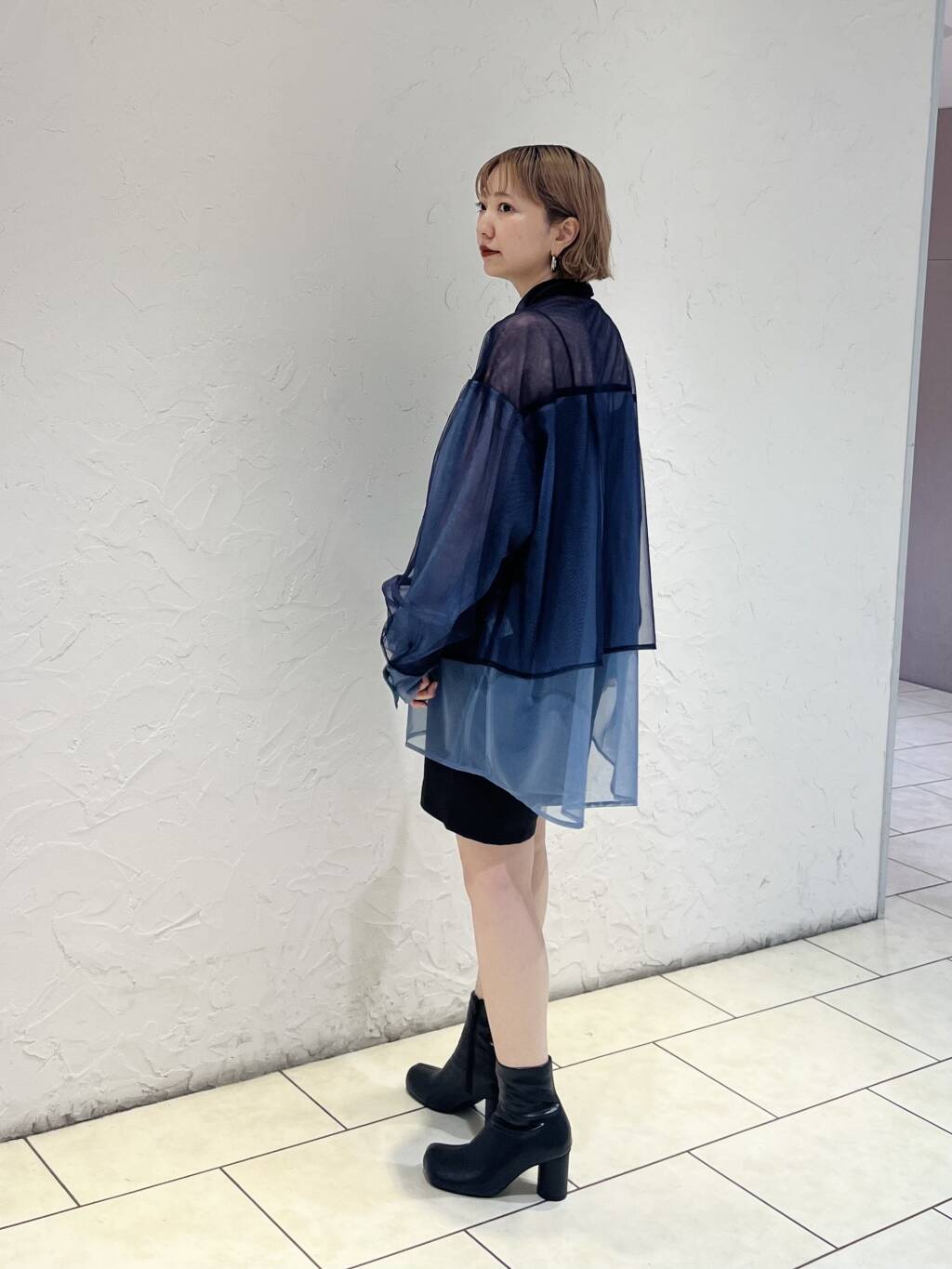 layered sheer shirt (navy x blue) *JP