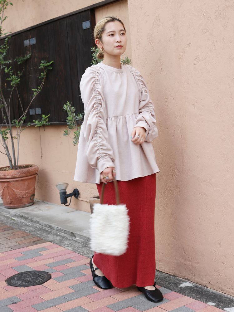 sleeve gathered blouse (beige) *JP