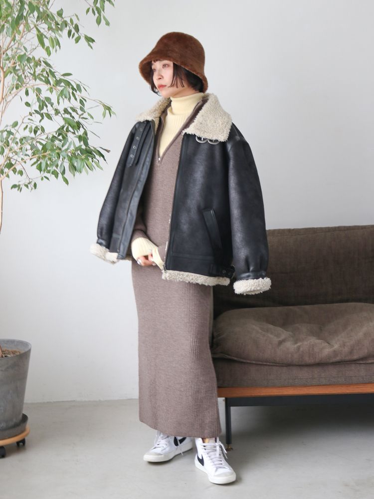 faux mouton boa coat (black) *JP