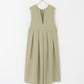 pleated jumper skirt (beige)