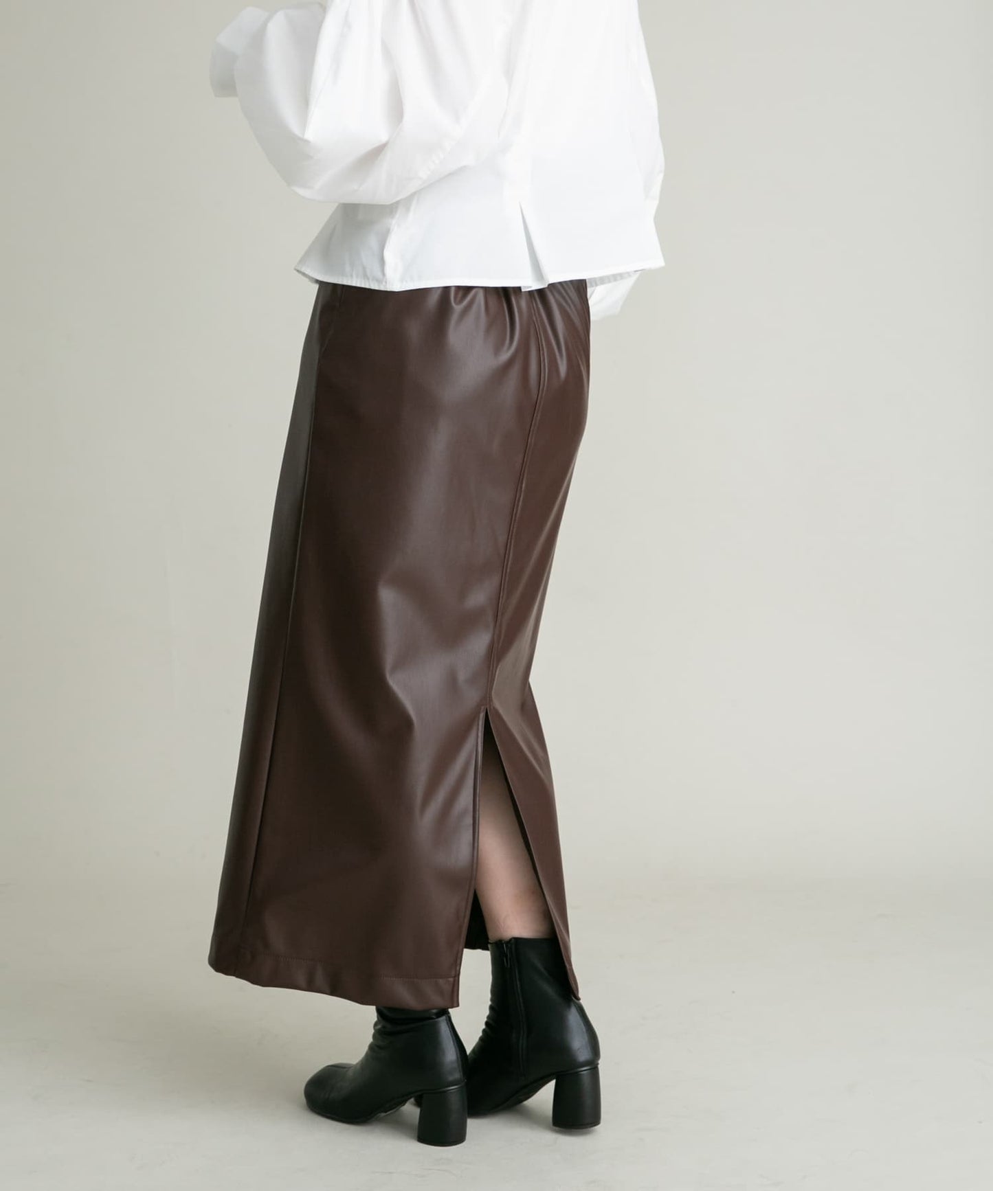 faux leather tight skirt (brown) *JP