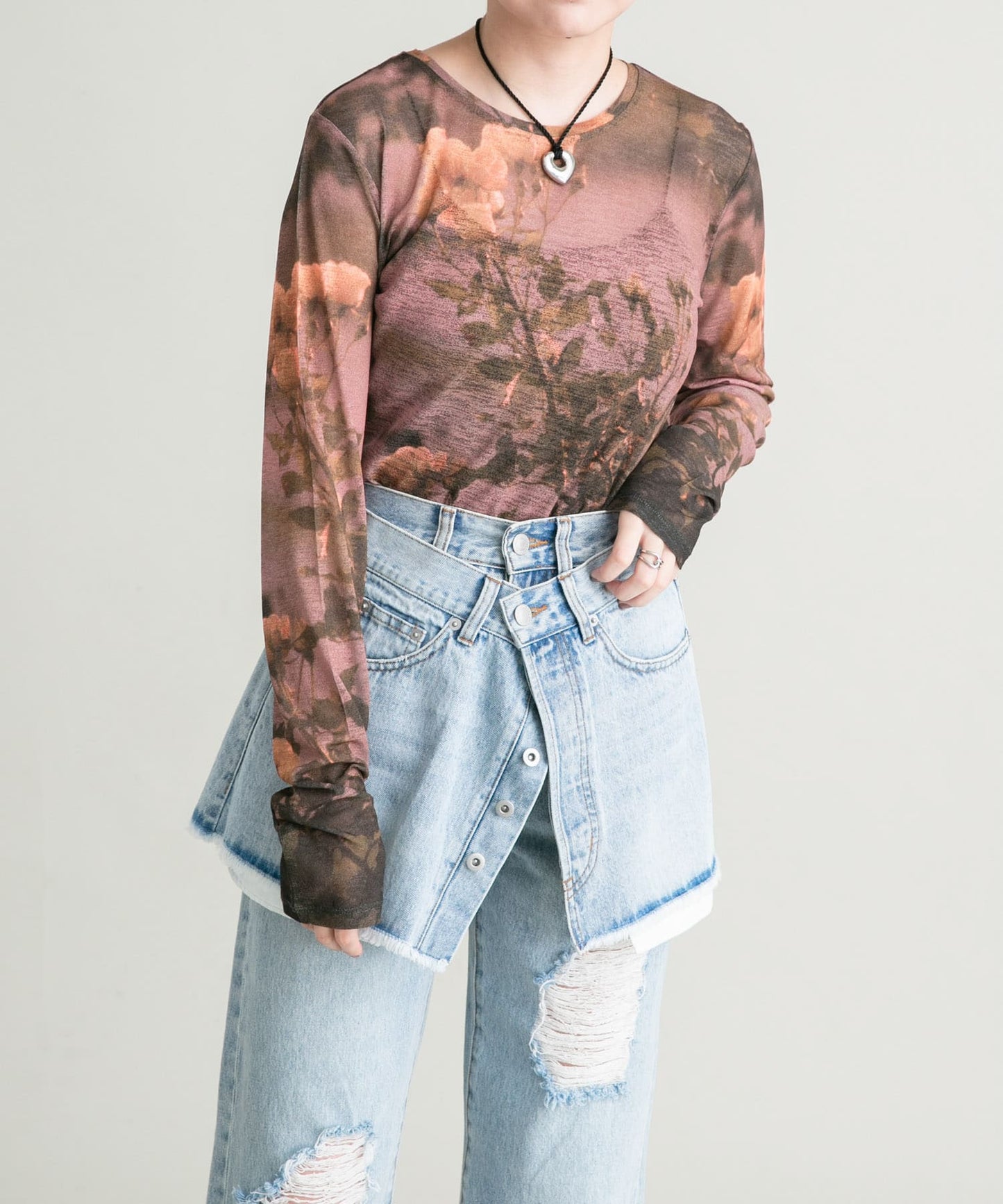 graphic sheer top (flower) *JP