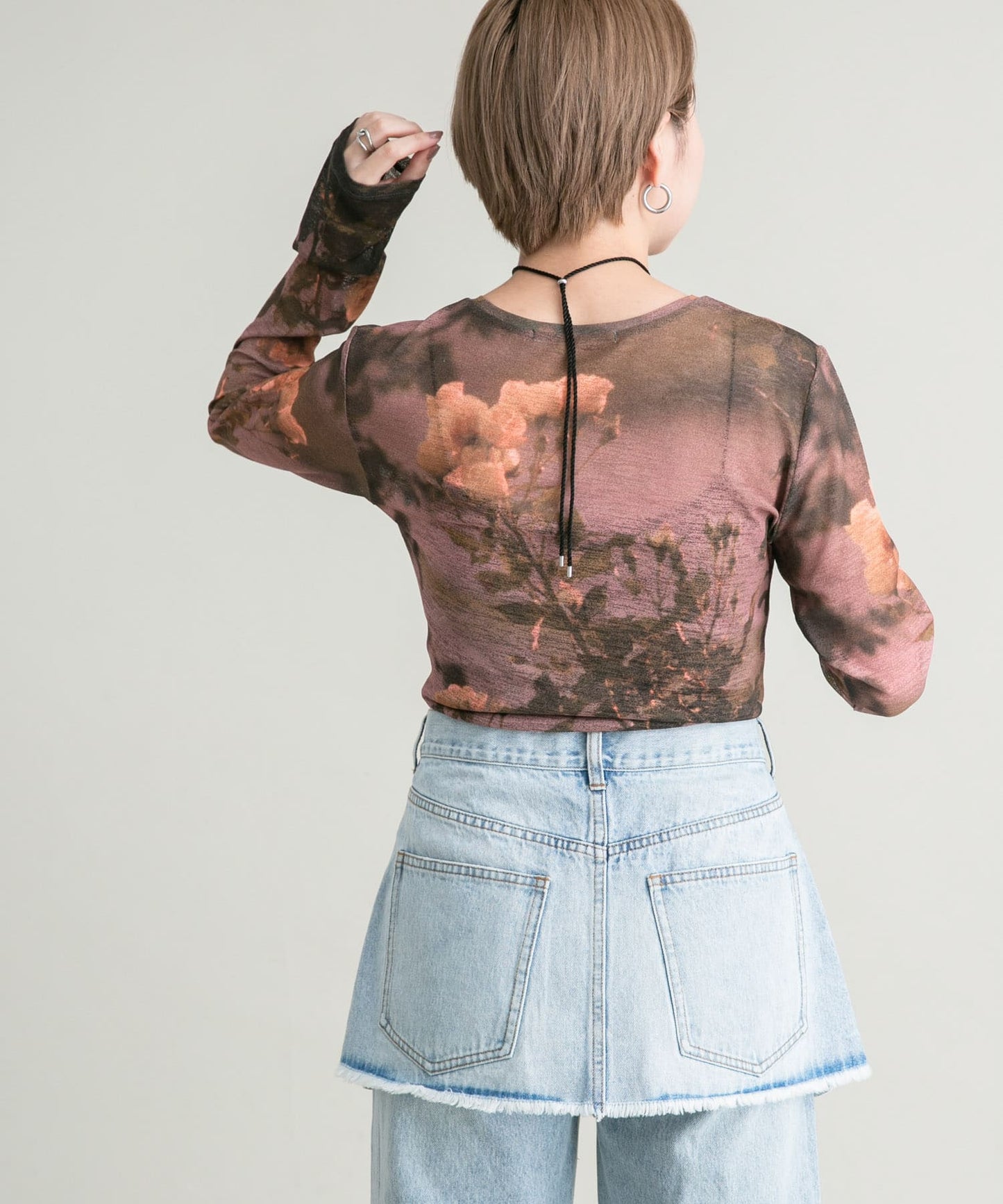 graphic sheer top (flower) *JP