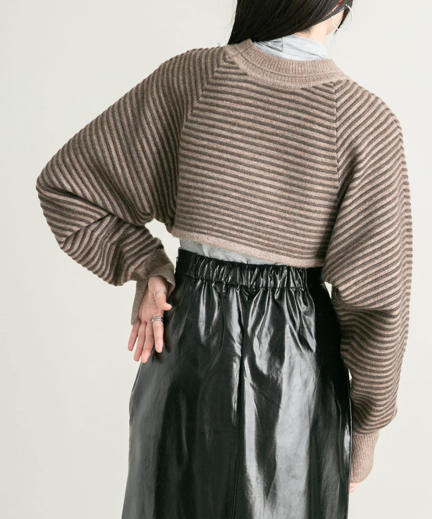 2way tuck cropped knit (brown)