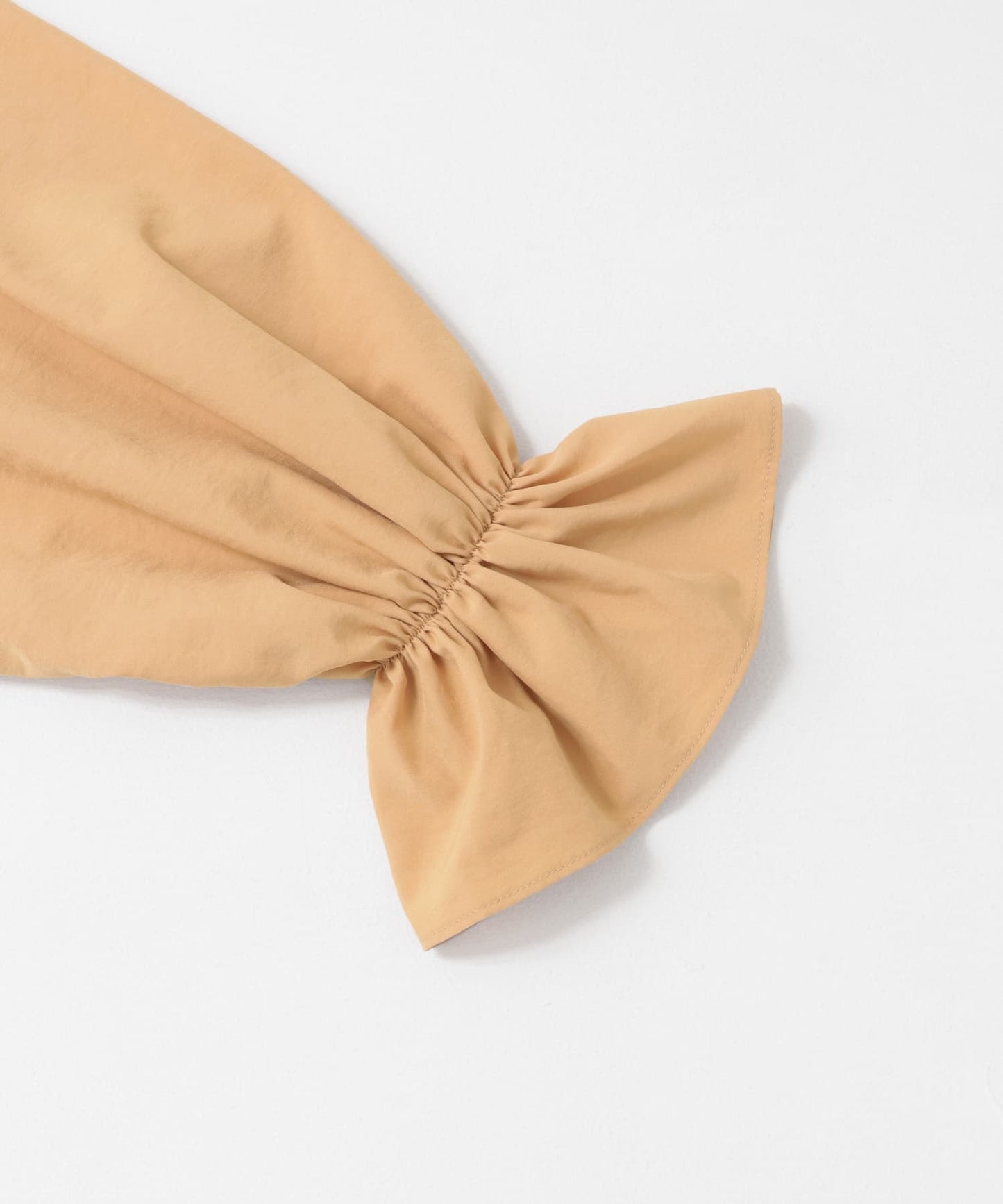 wide ruffle collar blouse (apricot) *JP