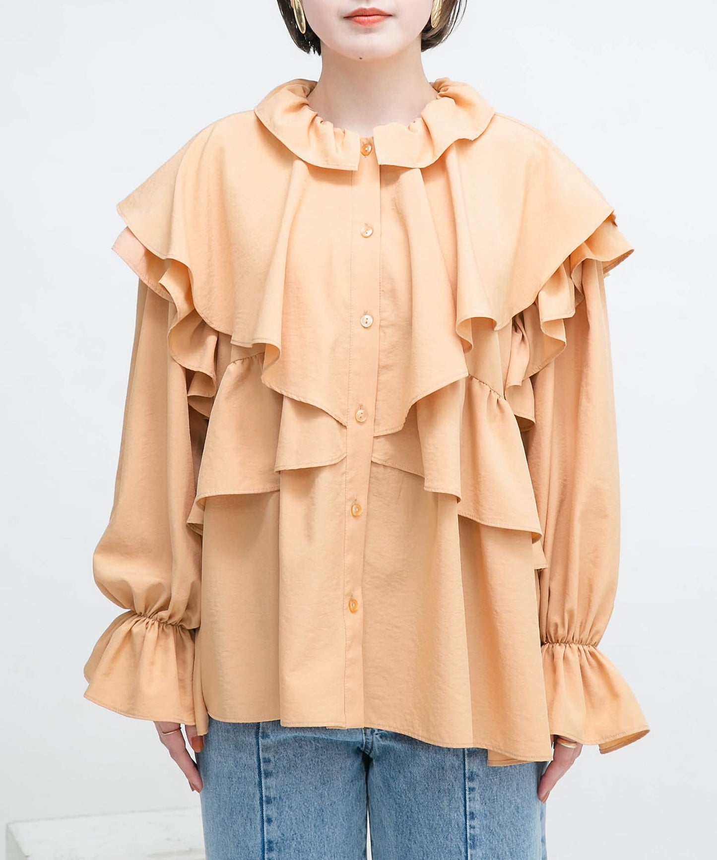 wide ruffle collar blouse (apricot) *JP