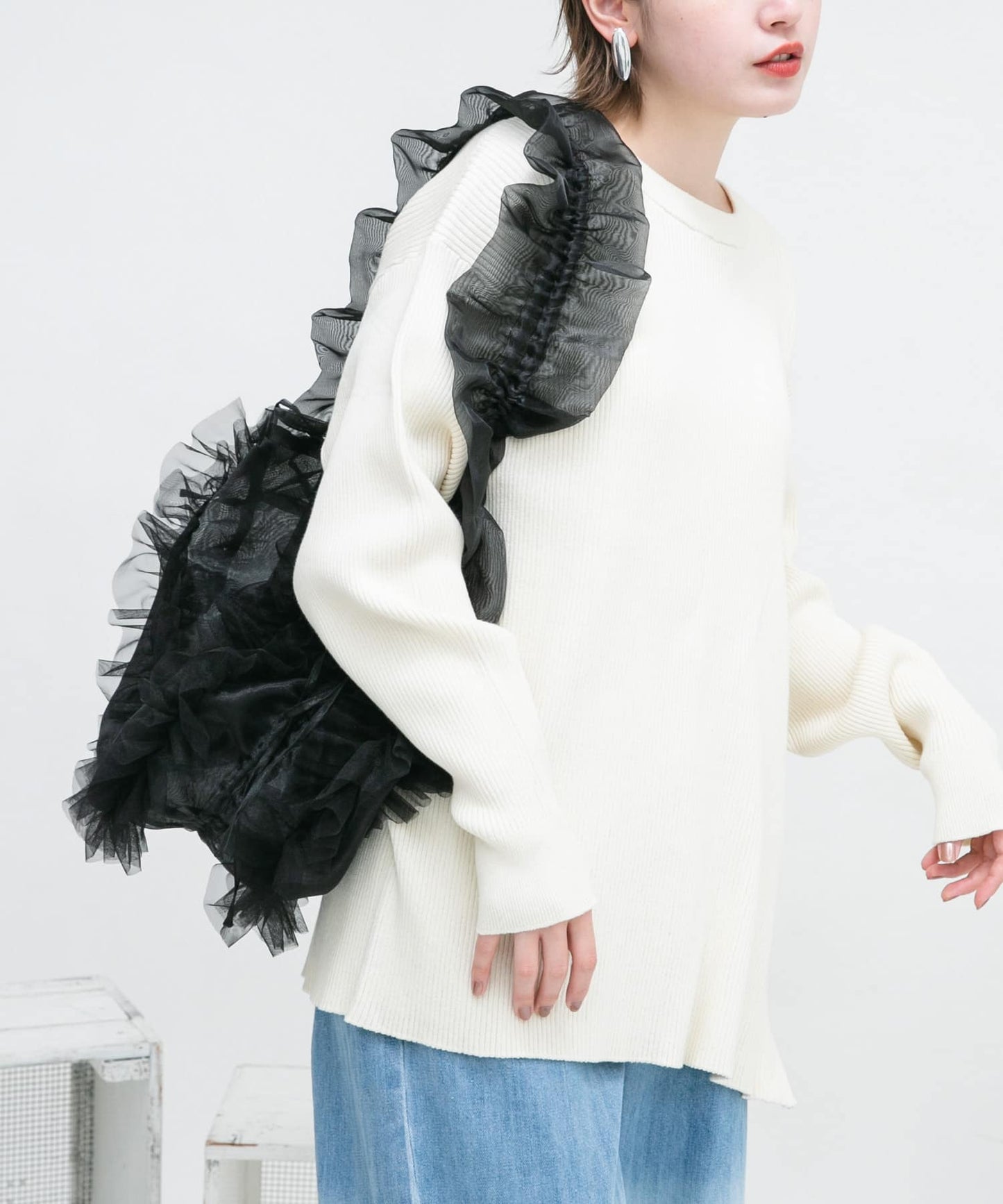 frilled tulle bag (black) *JP