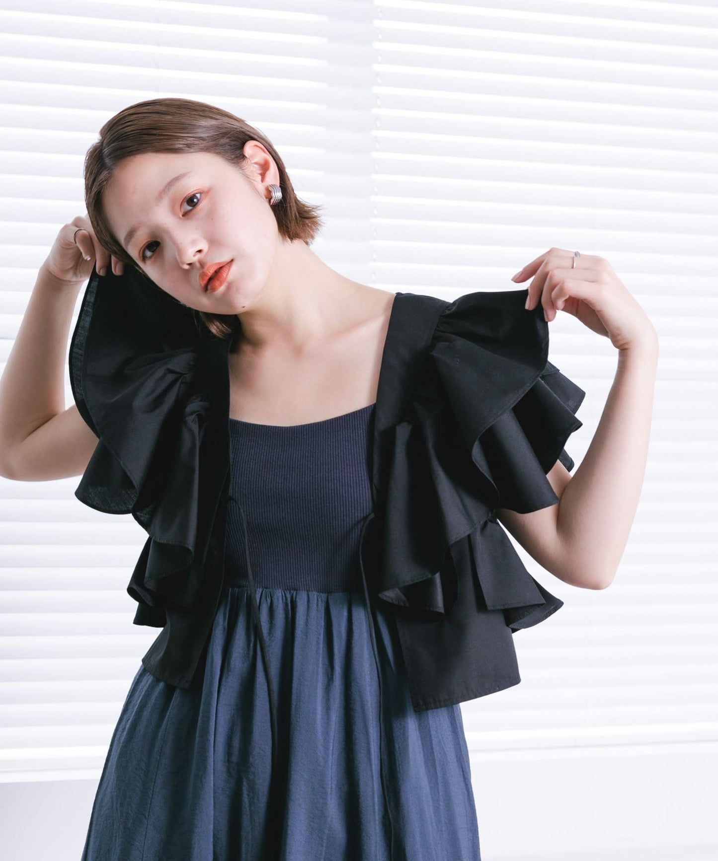 multi-way ruffle blouse (black) *JP