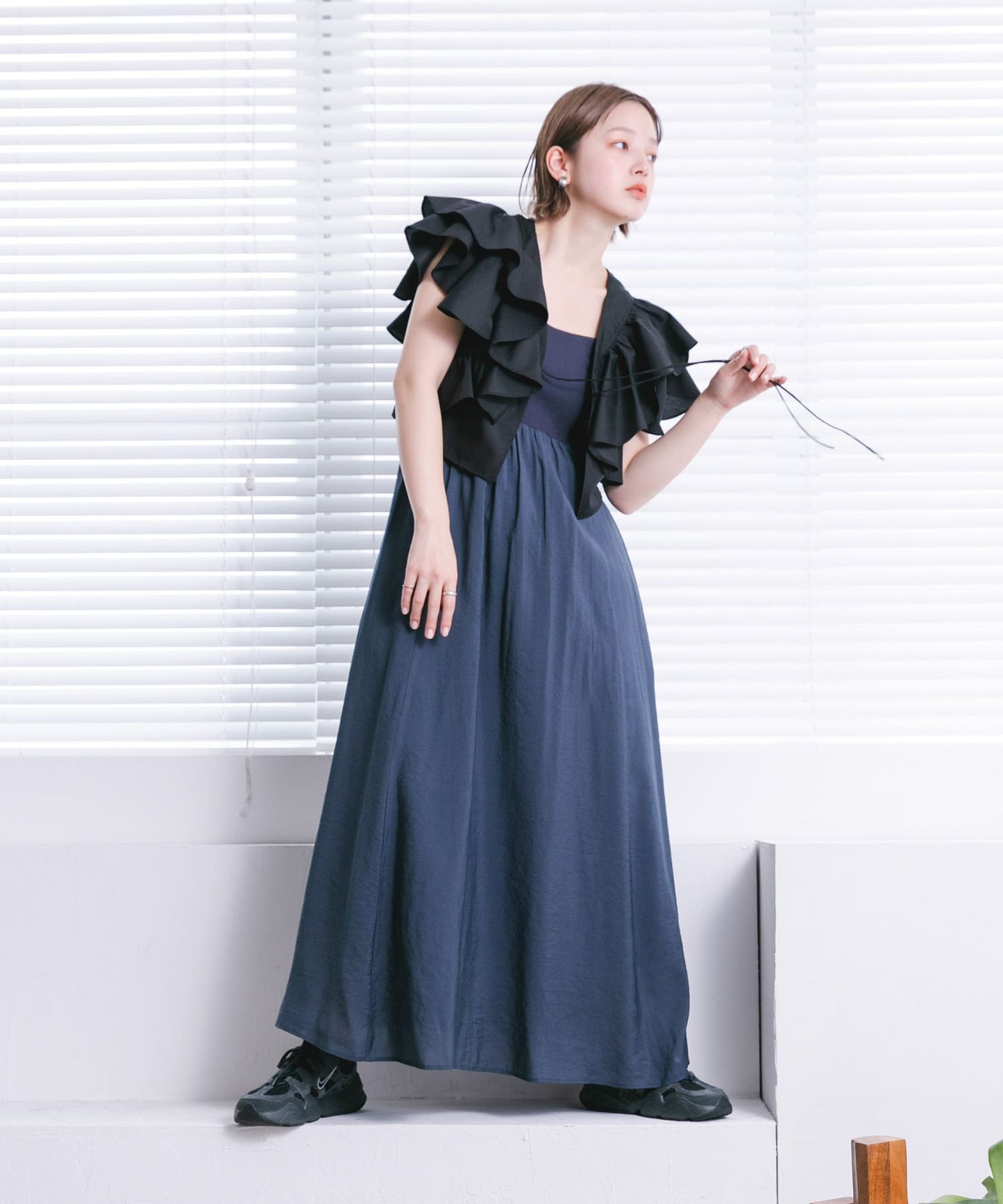 multi-way ruffle blouse (black) *JP