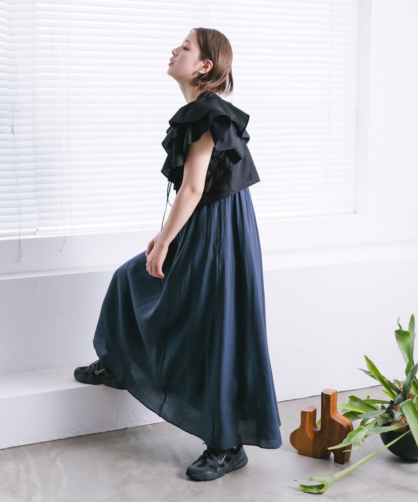 multi-way ruffle blouse (black) *JP