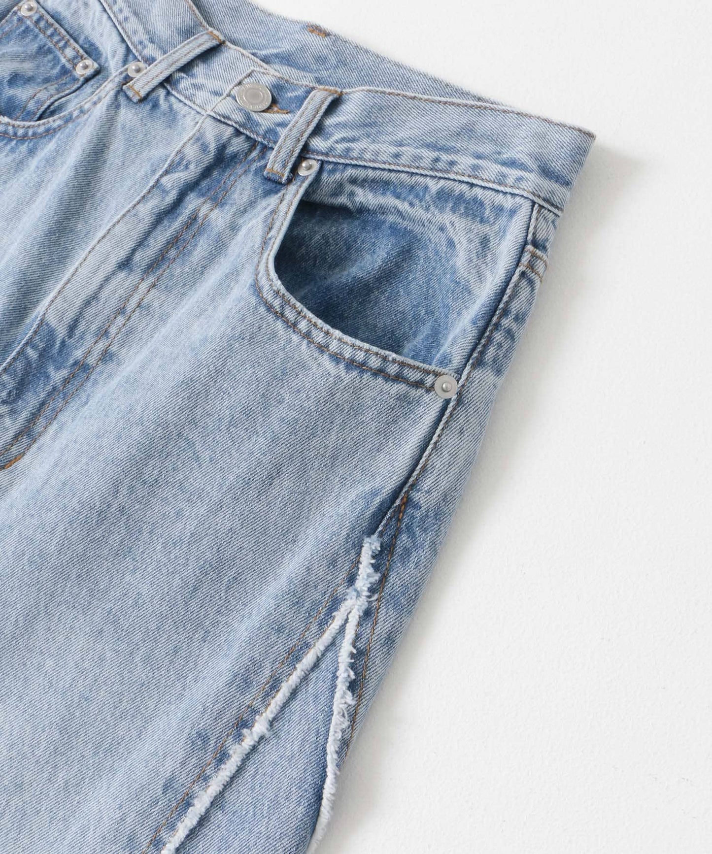 cut-off wide denim (light blue) *JP