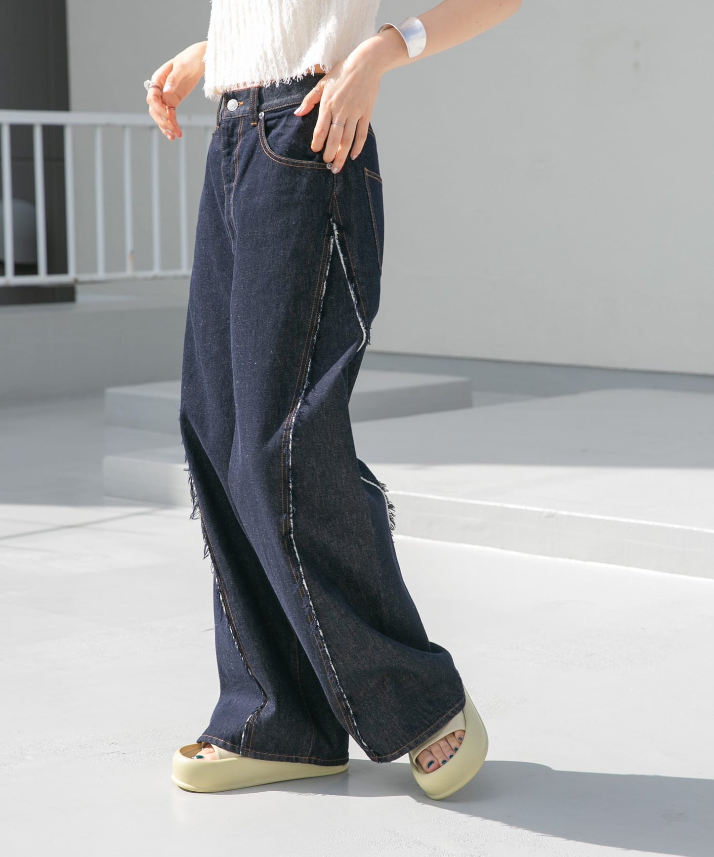 cut-off wide denim (indigo) *JP