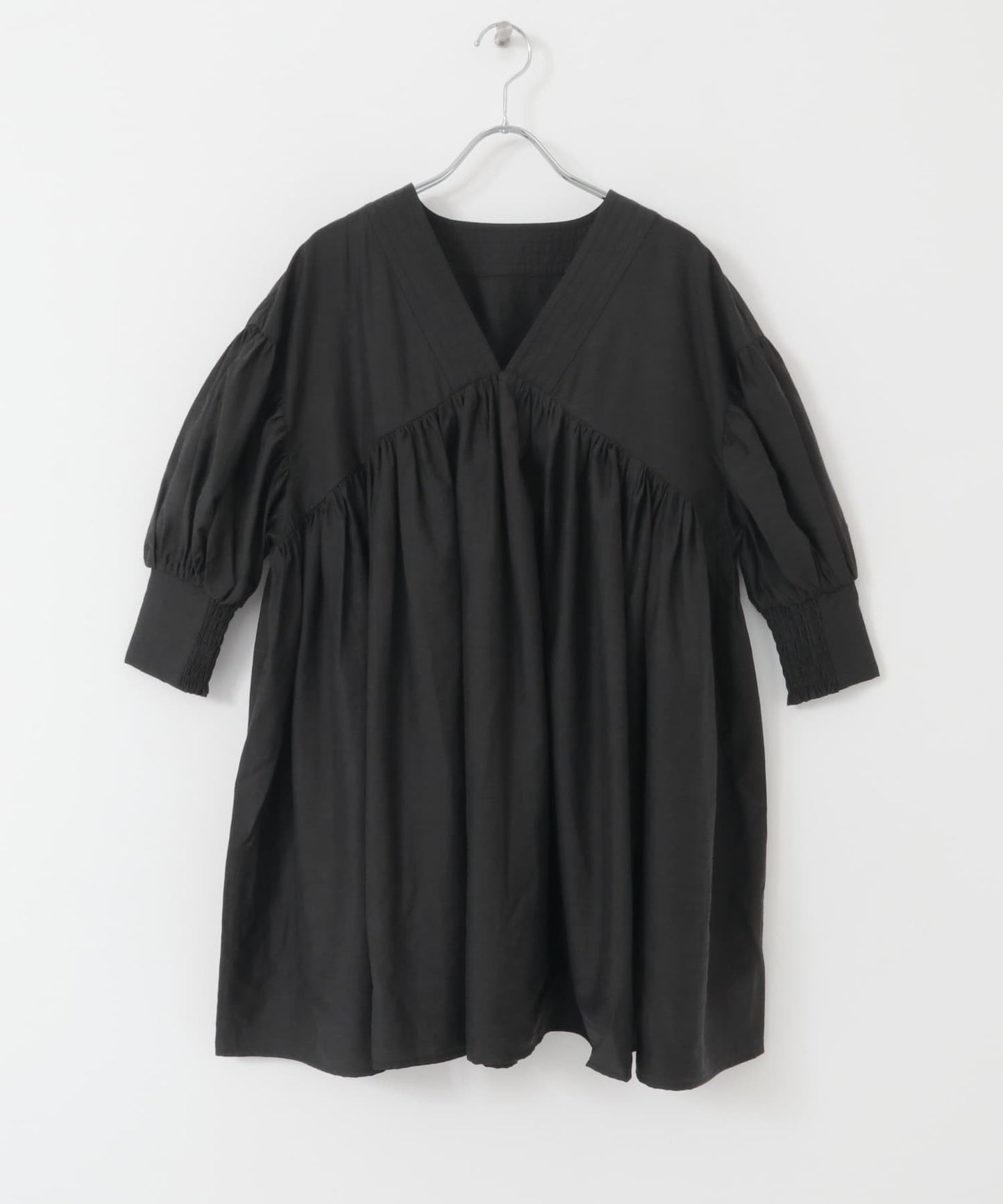 volume gathered mini dress (black) *JP