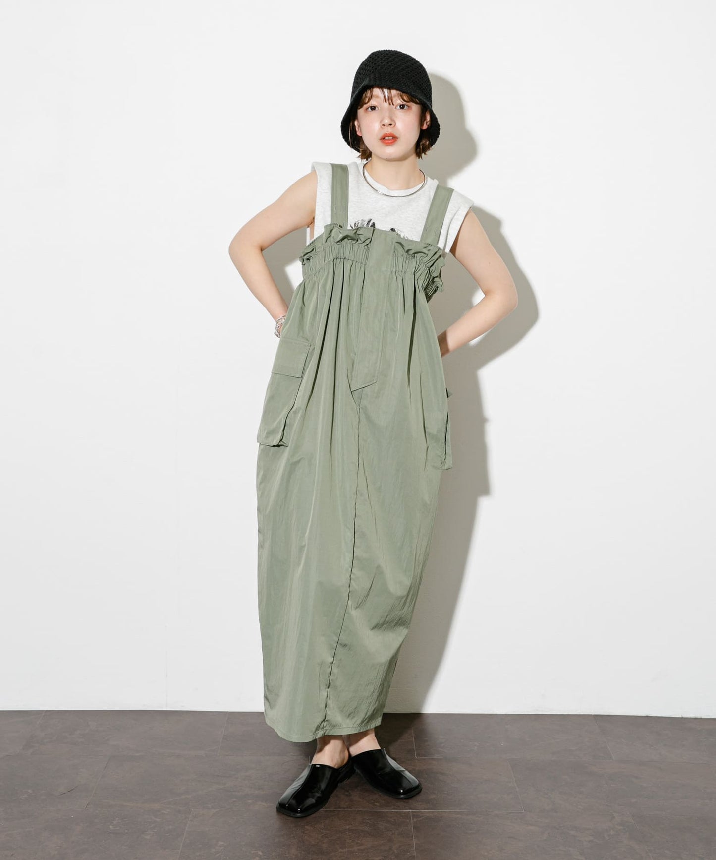 military ruffle ops (khaki) *JP