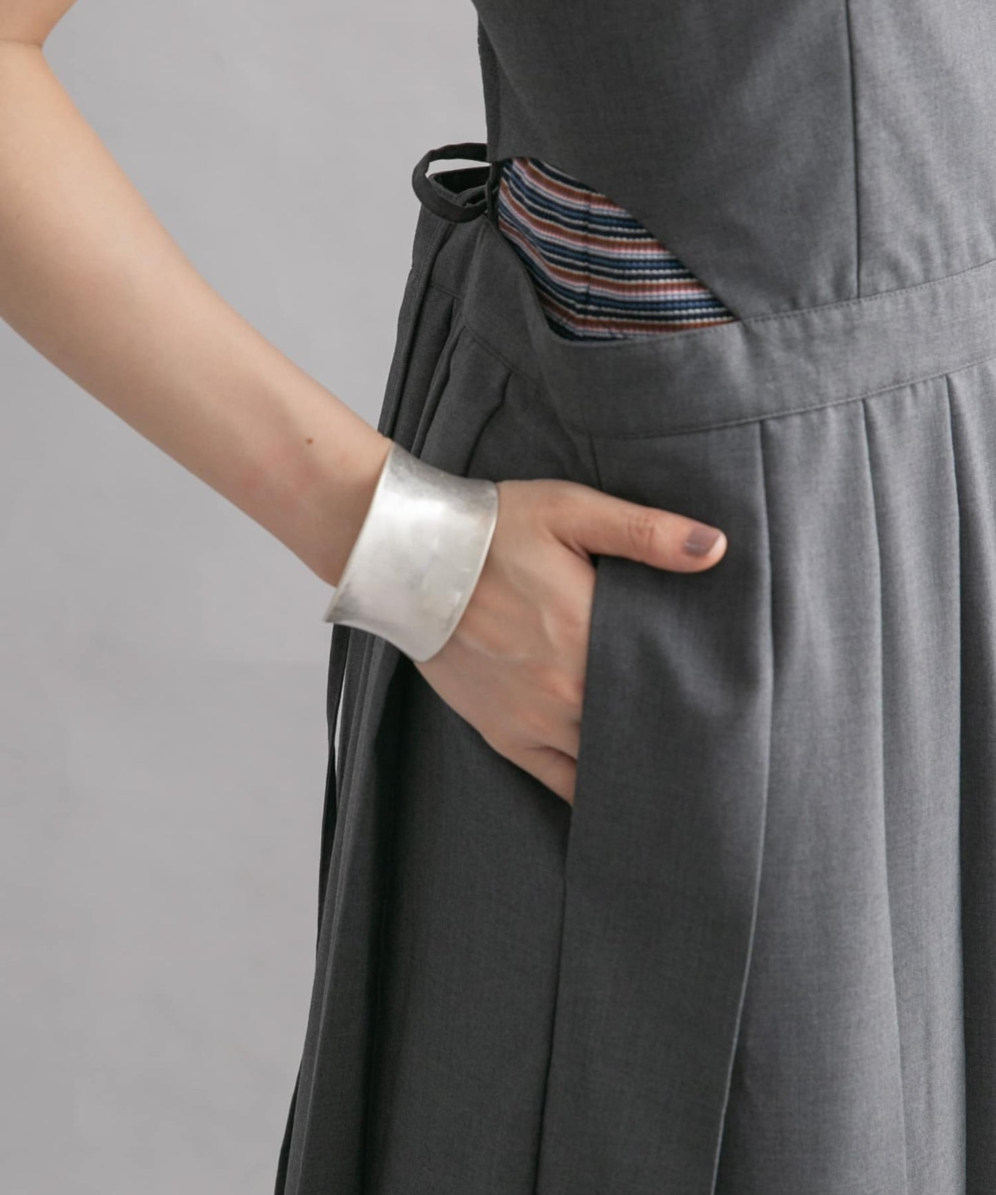 pleated camisole dress (grey) *JP