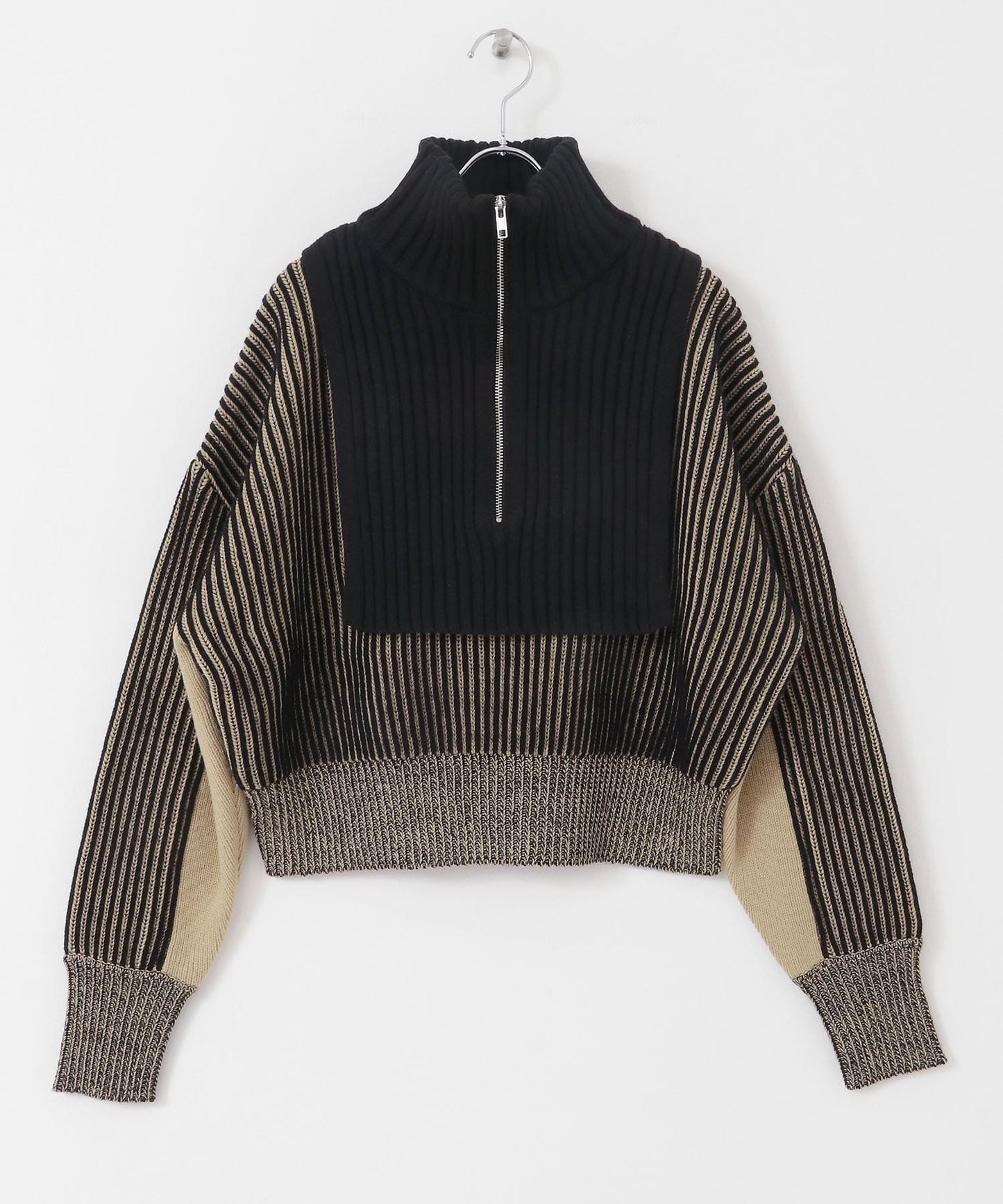 layered half zip knit (black x beige) *JP