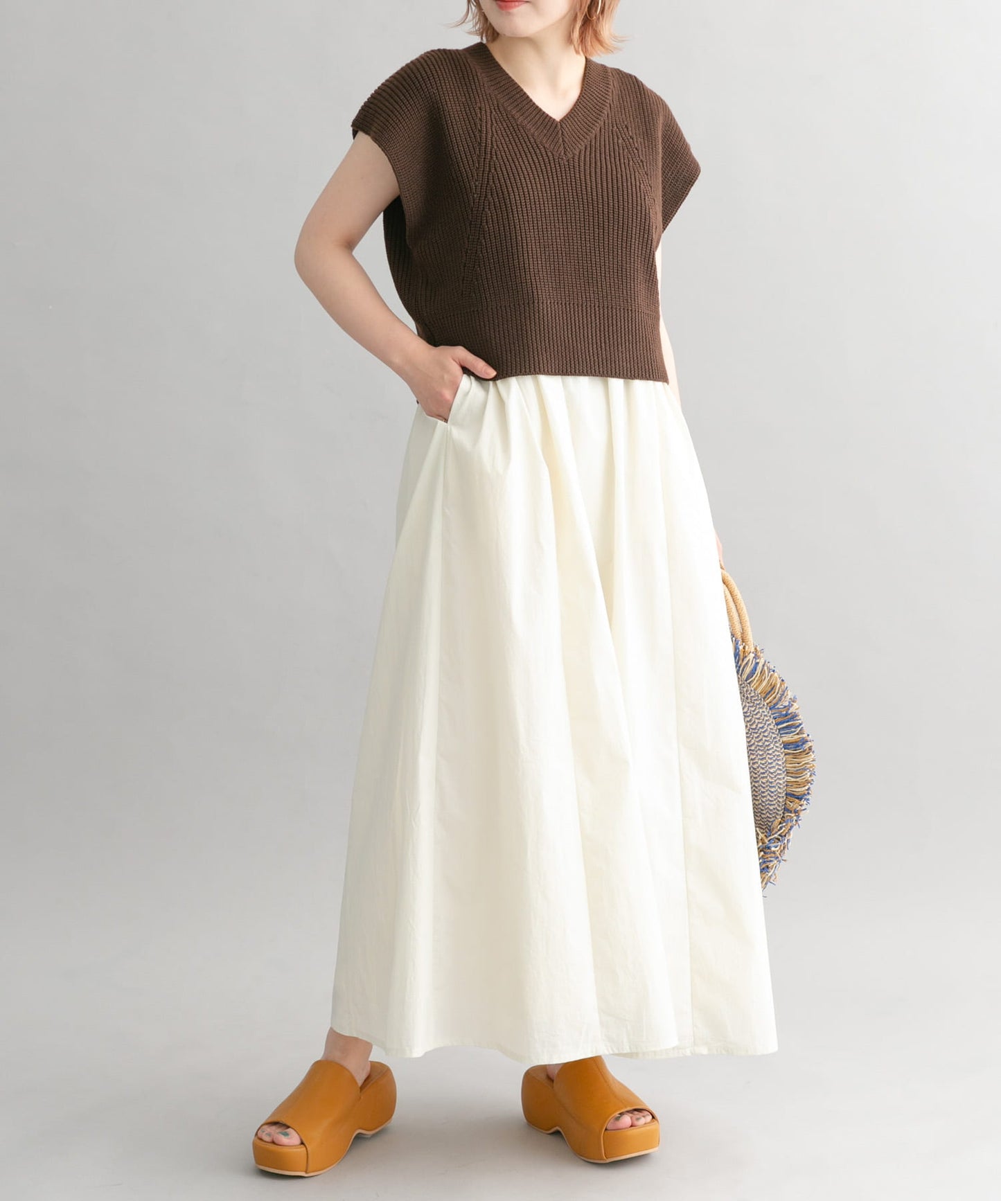 knit vest set dress (brown x ivory) *JP