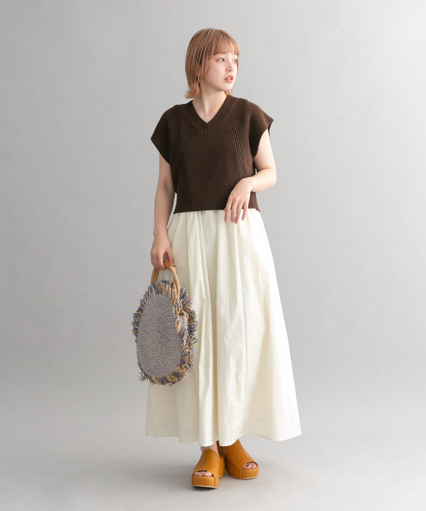 knit vest set dress (brown x ivory) *JP