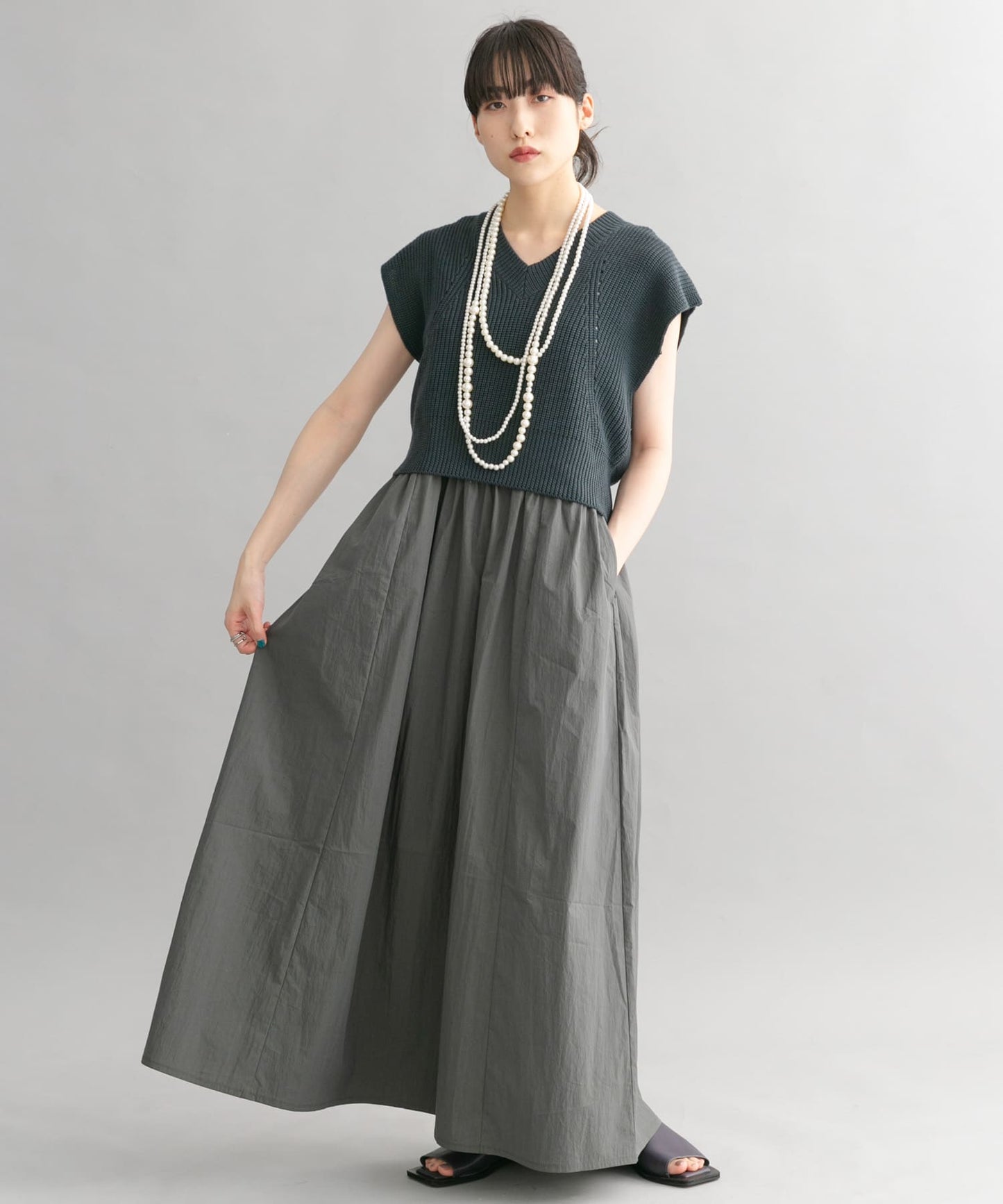 knit vest set dress (navy x charcoal) *JP