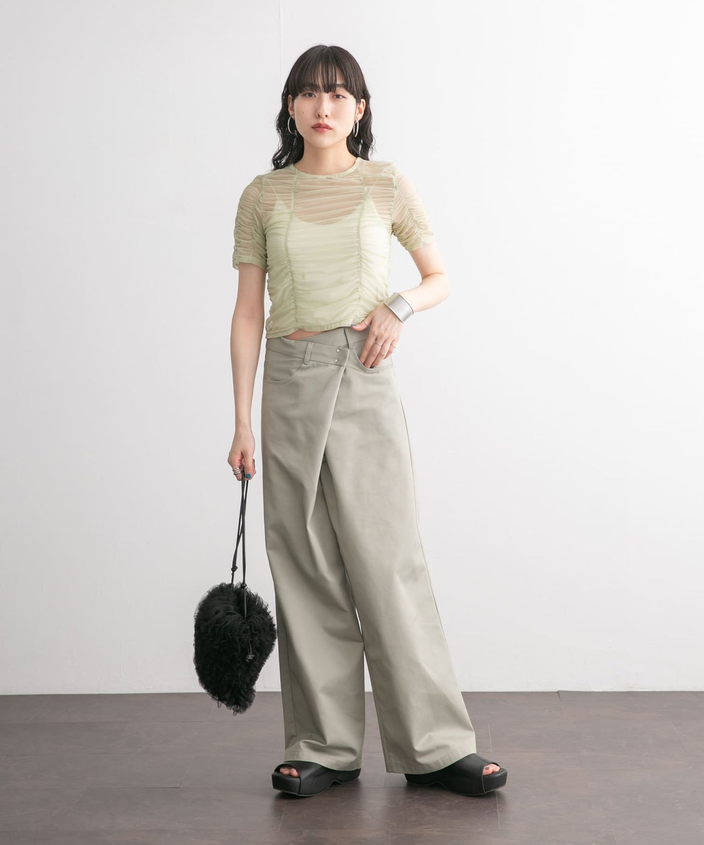 gathered tulle tee (light khaki) *JP