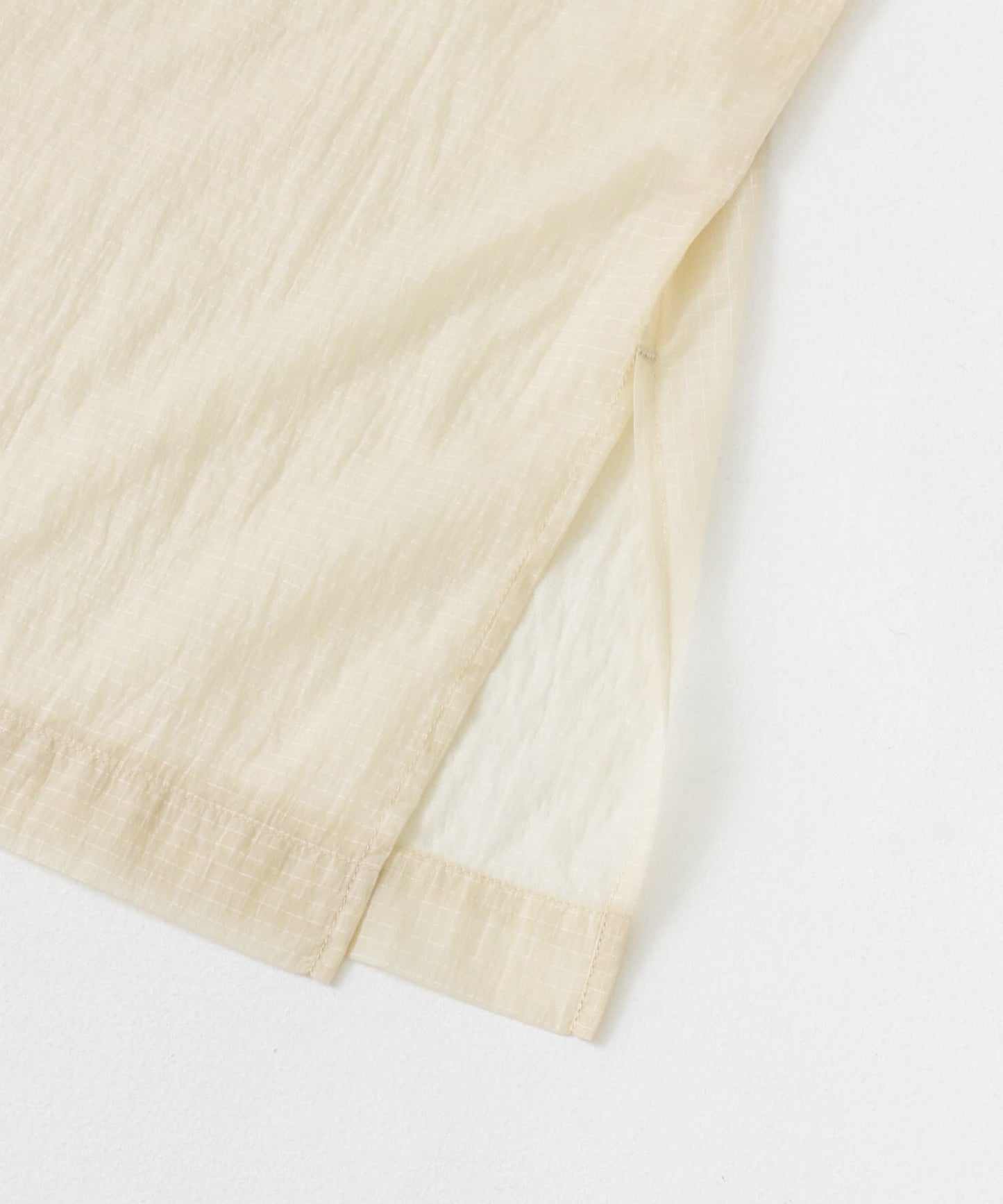 sheer loose shirt (light beige) *JP