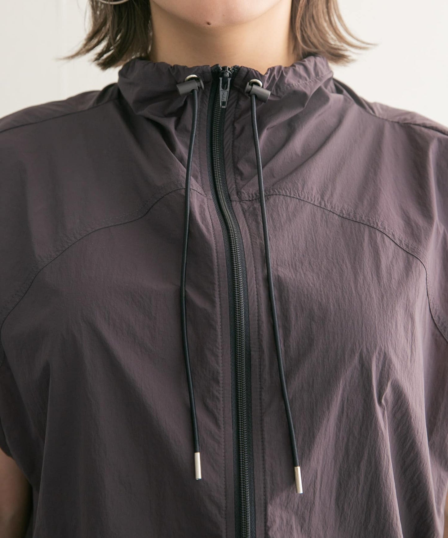 compact ZIP vest (charcoal) *JP