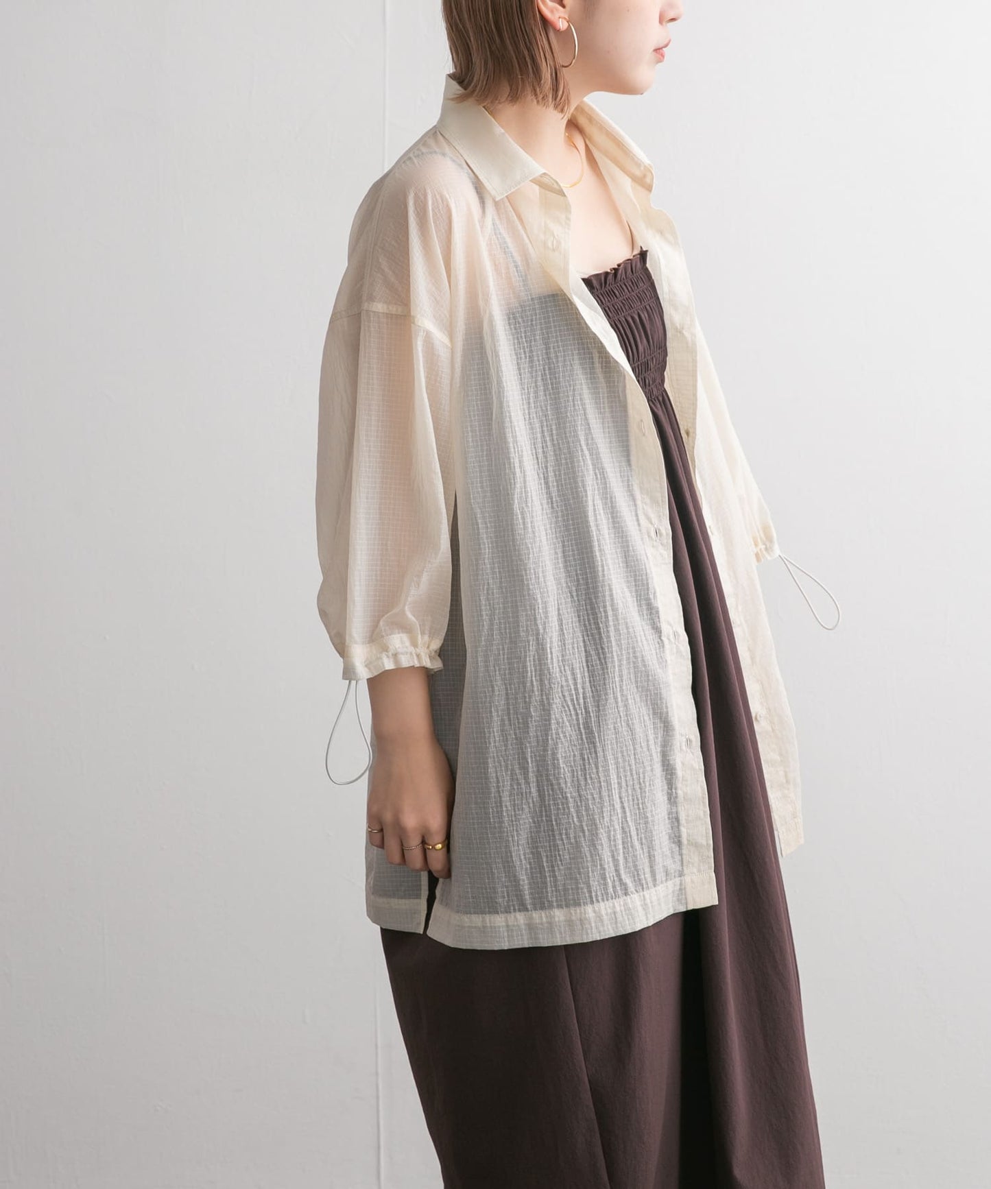 sheer loose shirt (light beige) *JP