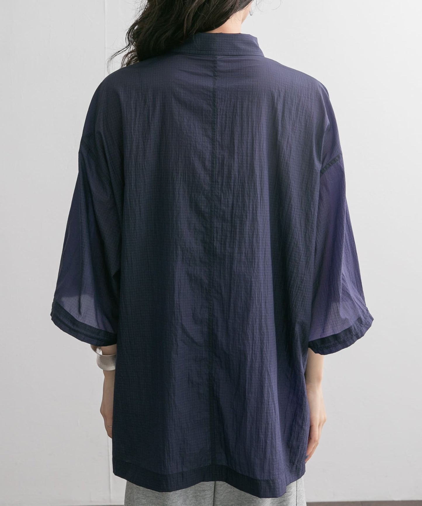 sheer loose shirt (navy) *JP