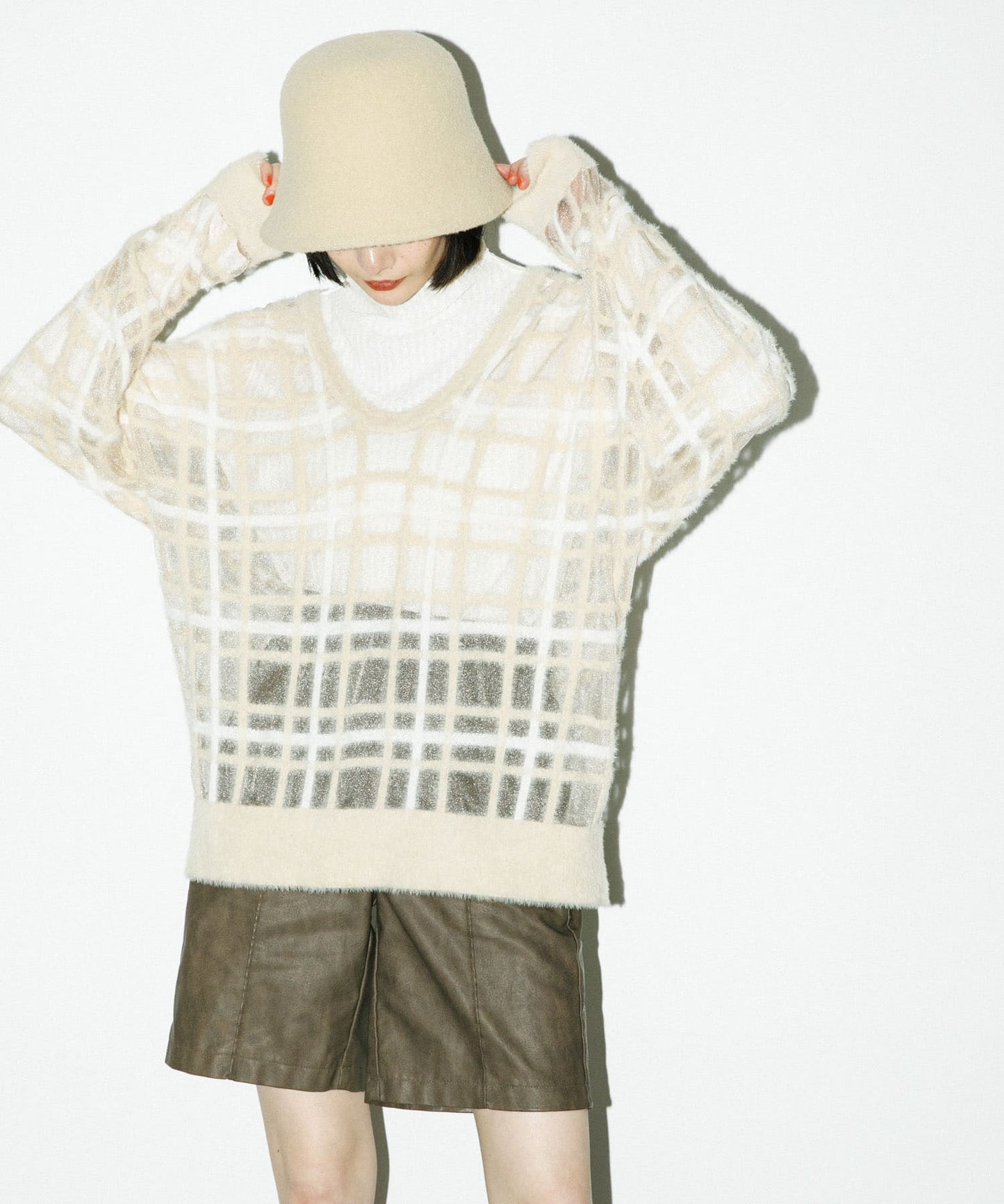 sheer check feather knit (light beige) *JP