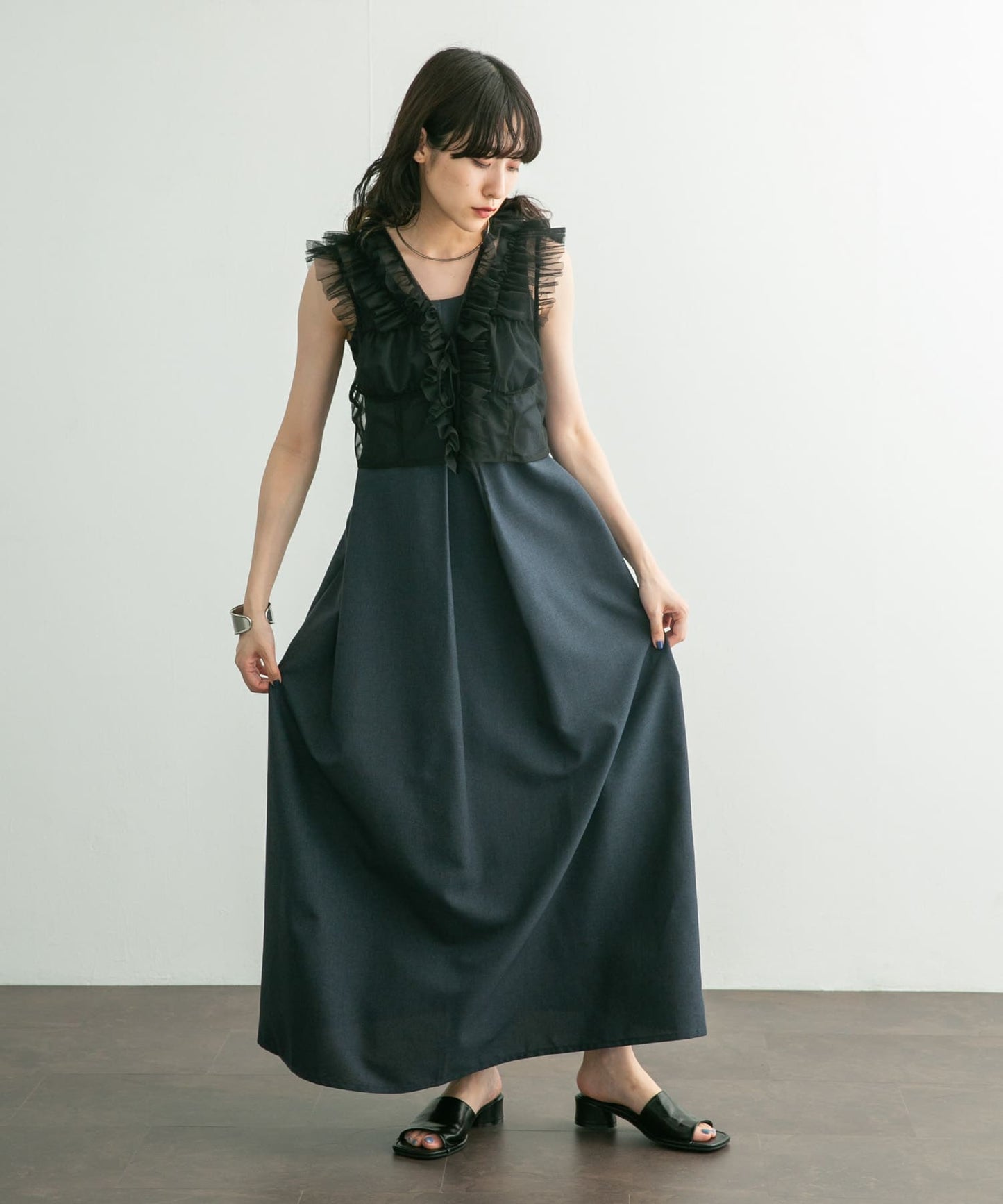 tulle frill vest (black) *JP