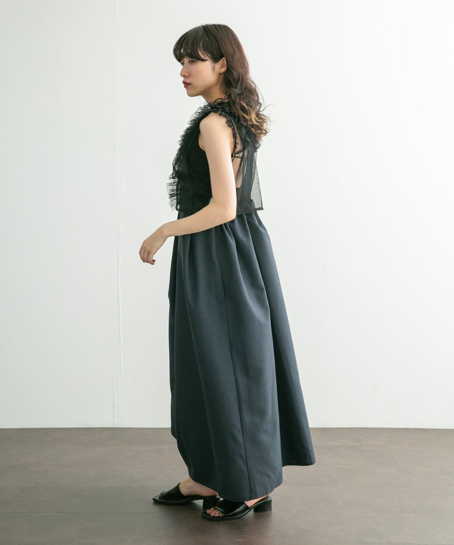 tulle frill vest (black) *JP