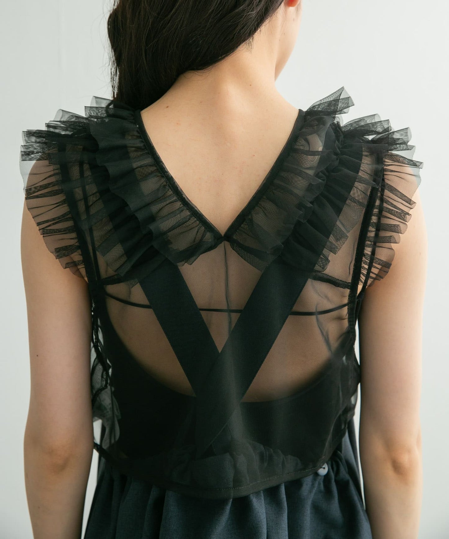 tulle frill vest (black) *JP