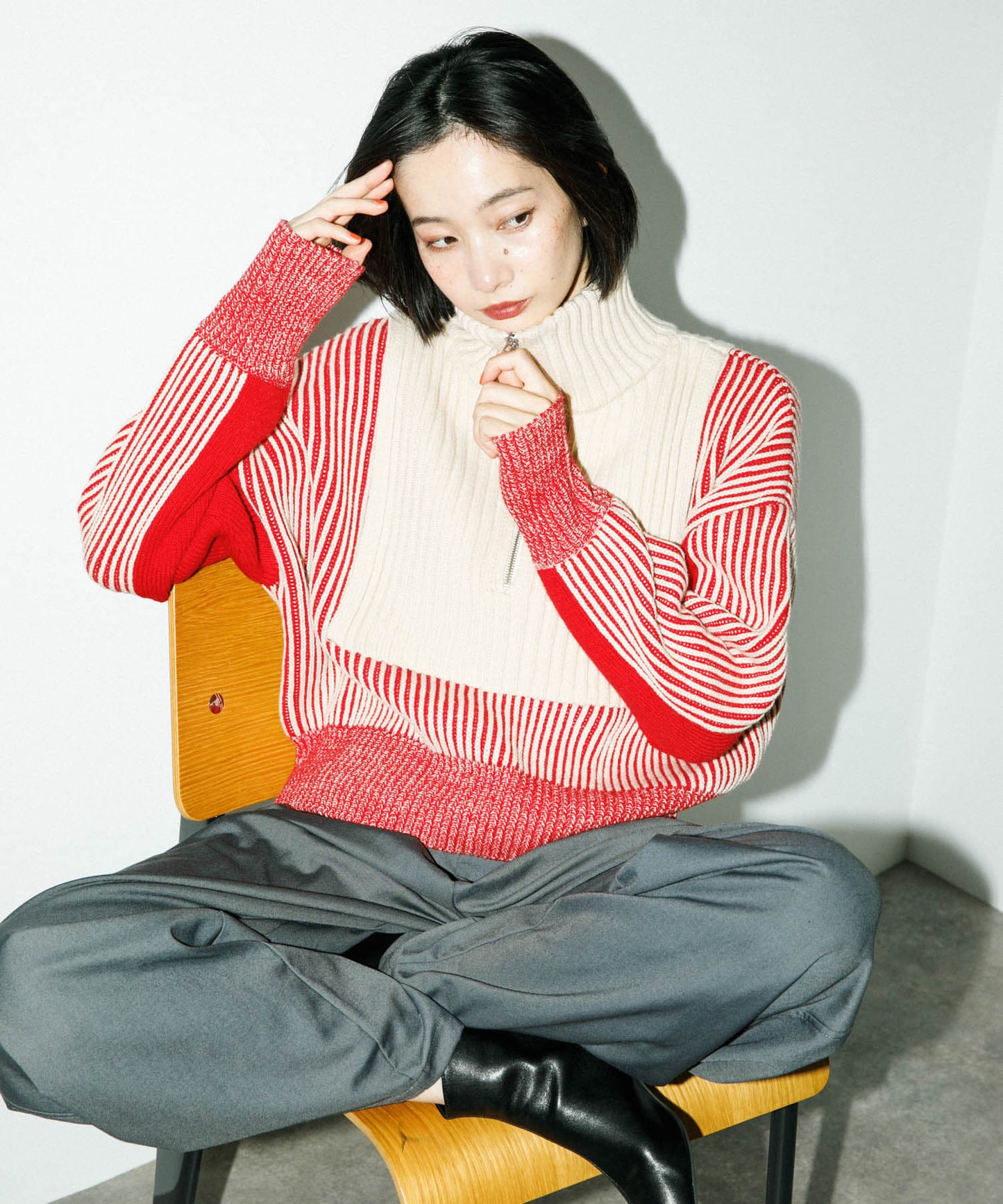 layered half zip knit (ivory x red) *JP