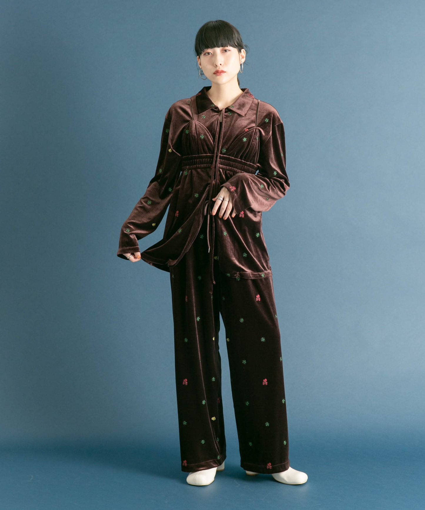 front ribbon velour gown (brown embroidery) *JP