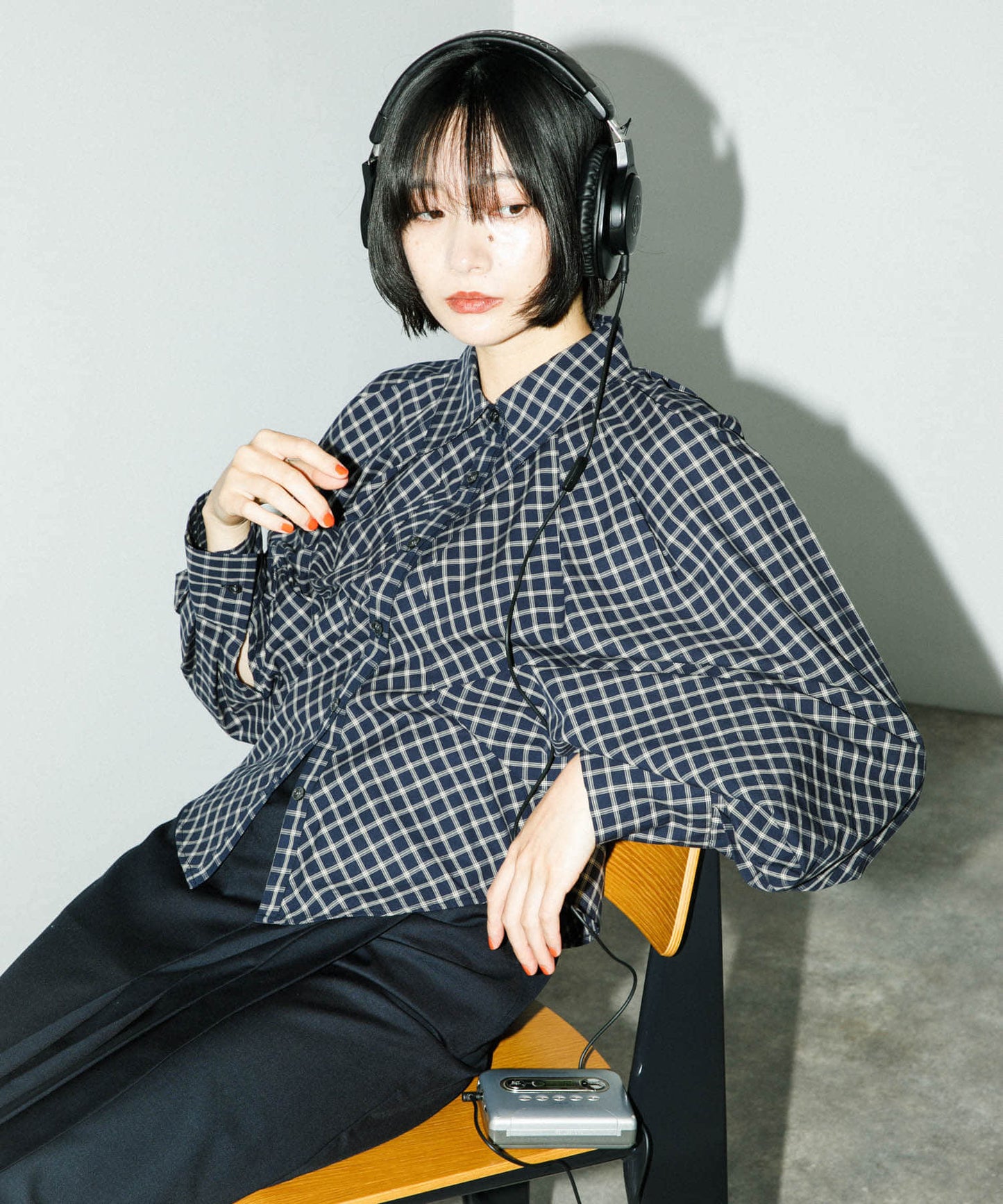 volume sleeve check shirt (navy x beige) *JP