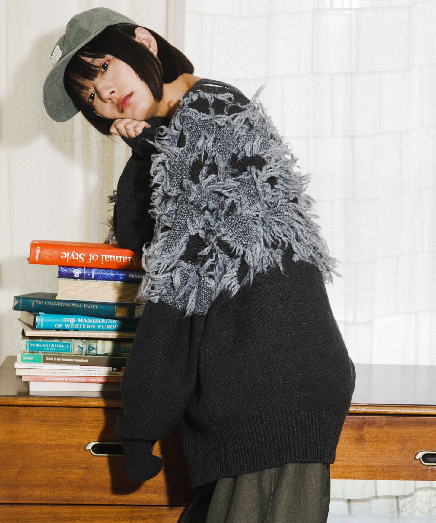 jacquard fringe cardigan (black) *JP