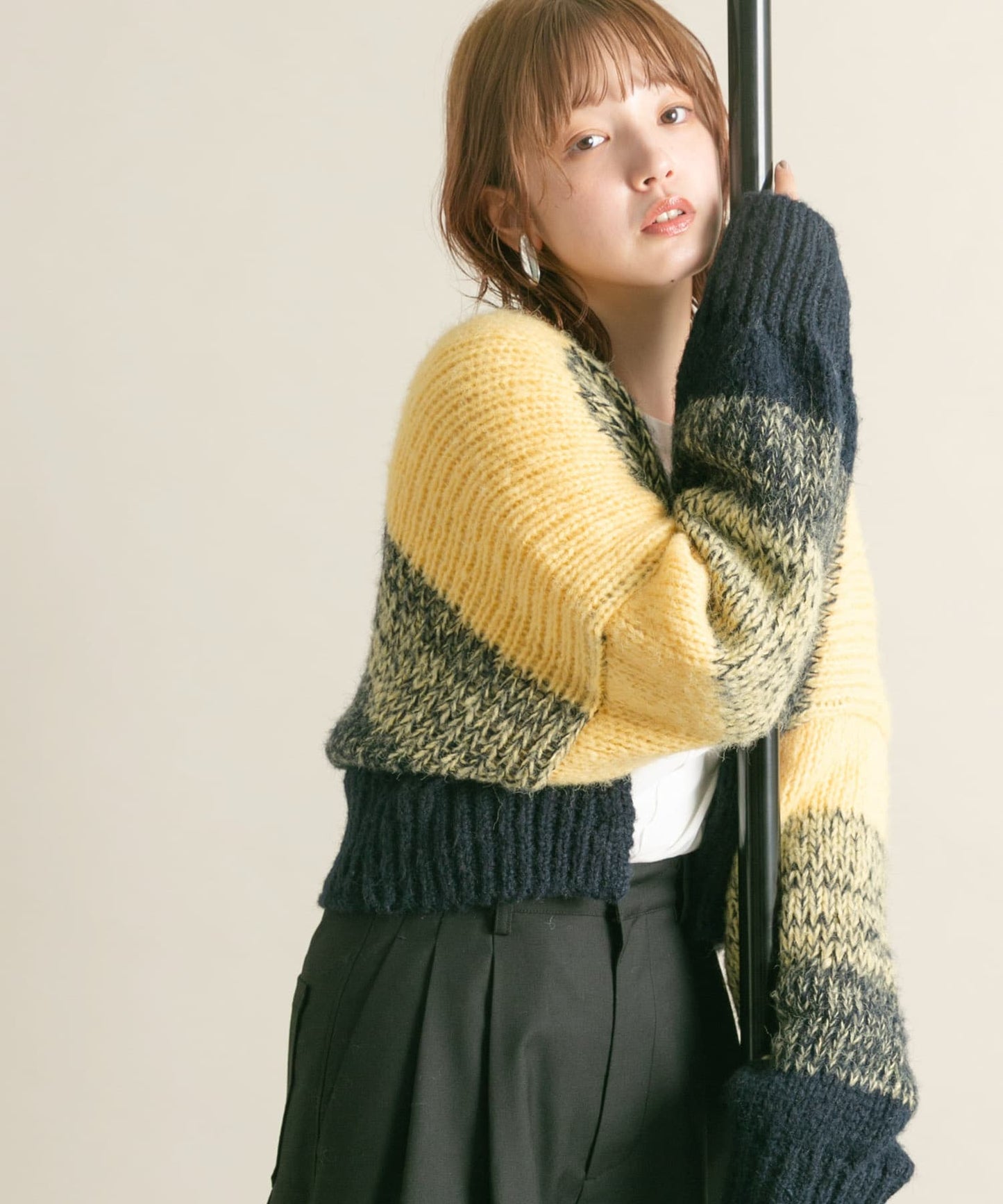 gradient short cardigan (navy mix) *JP