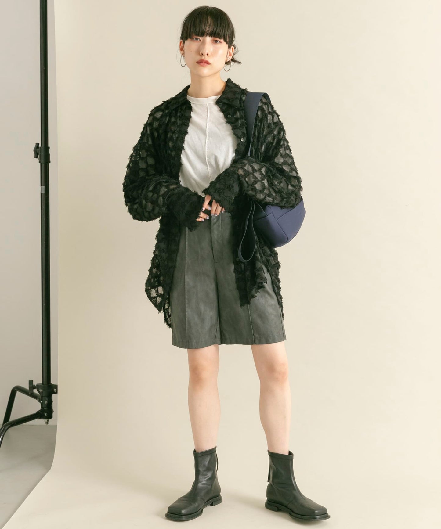 front Gathered Feather Shirt (black) *JP