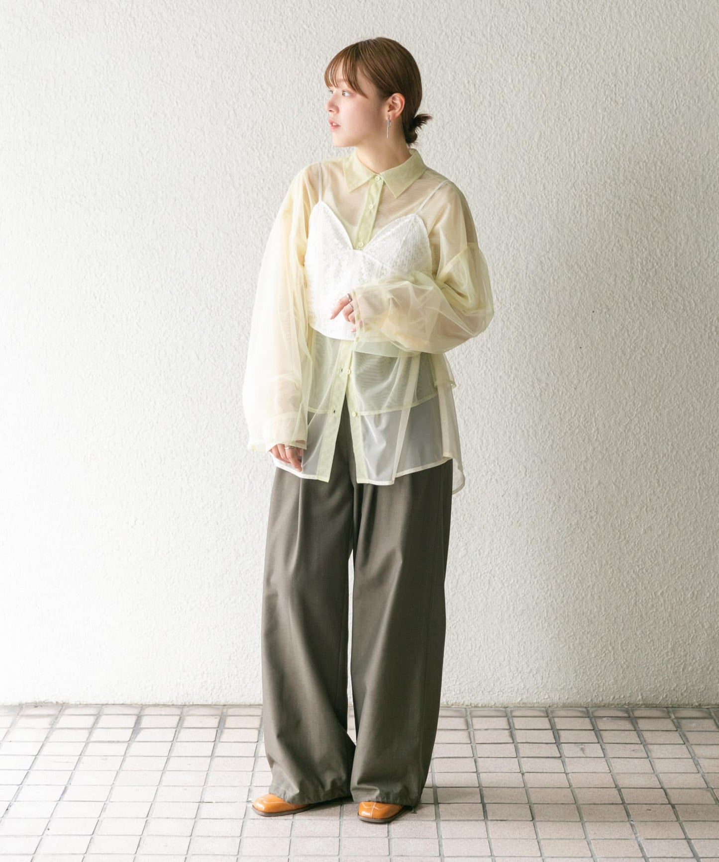 layered sheer shirt (light green x ivory) *JP