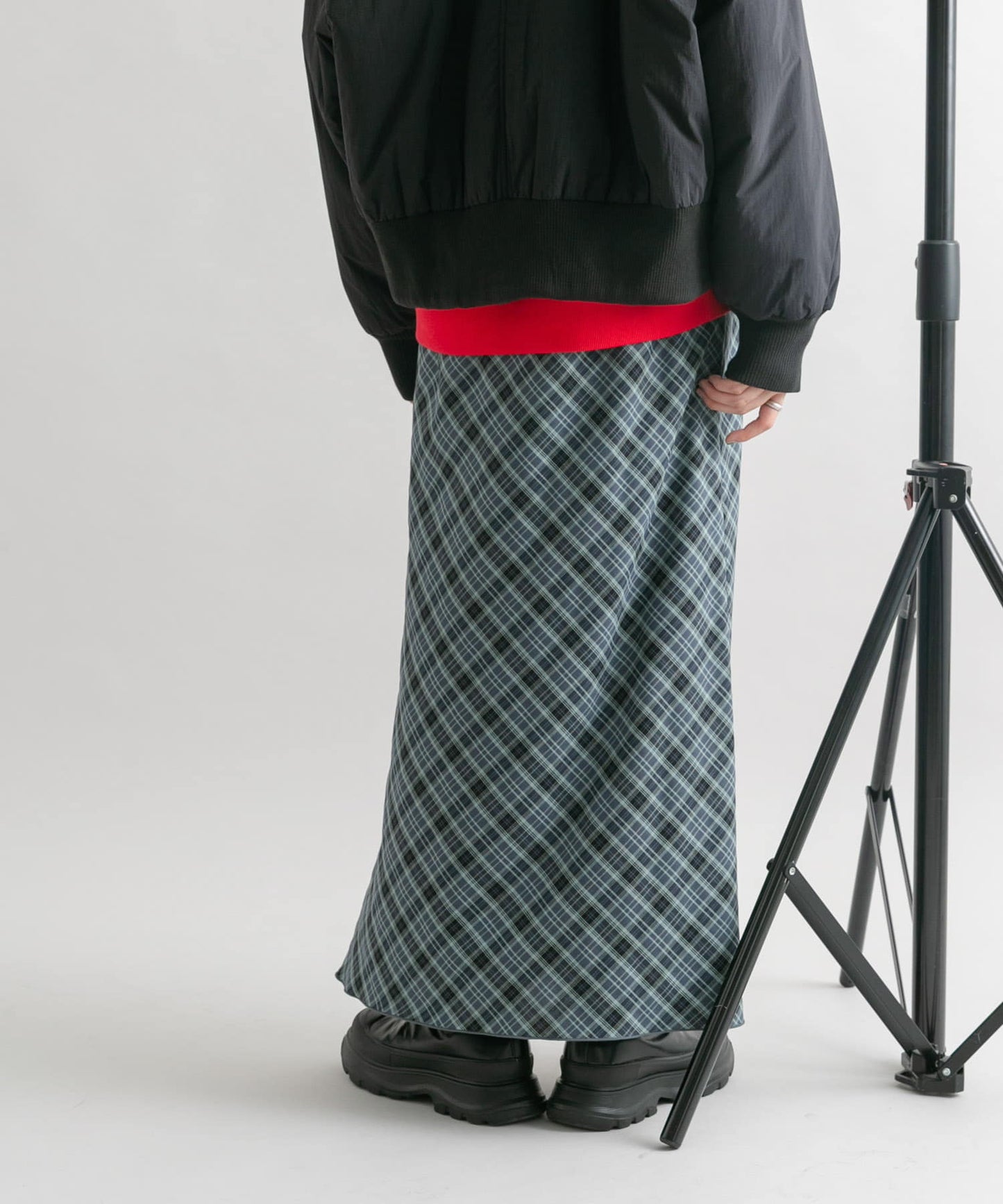 check narrow skirt (charcoal x blue) *JP