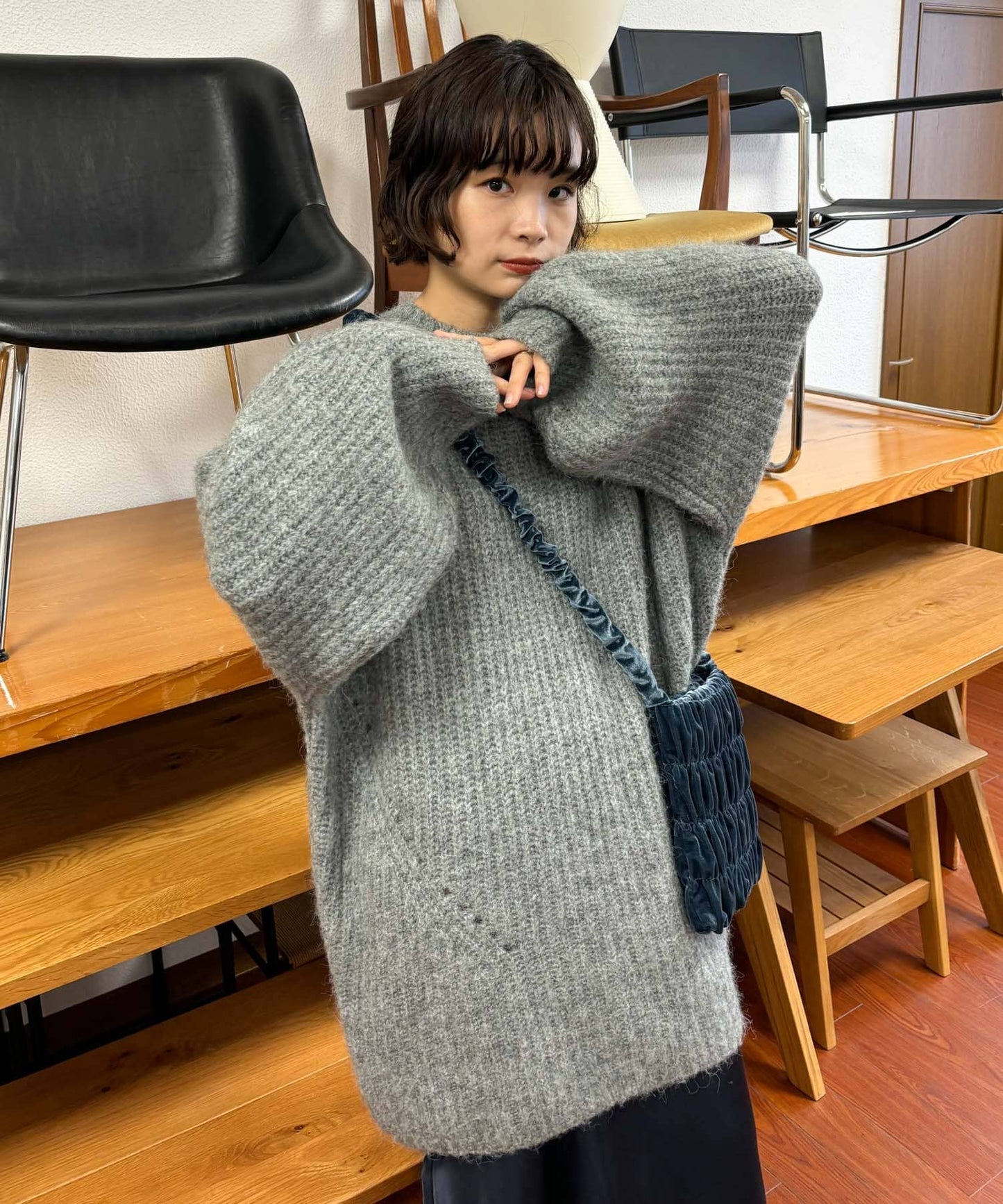 volume knit mini dress (gray) *JP