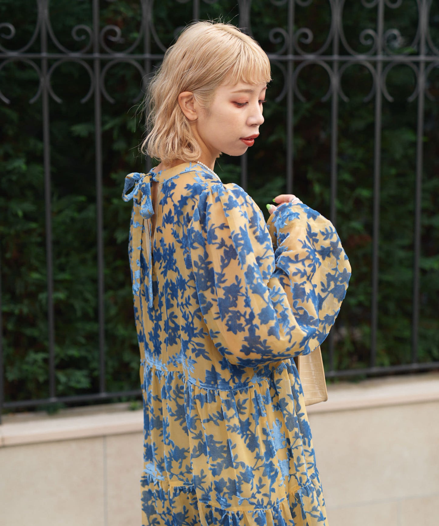 velvet flower mini dress (blue) *JP