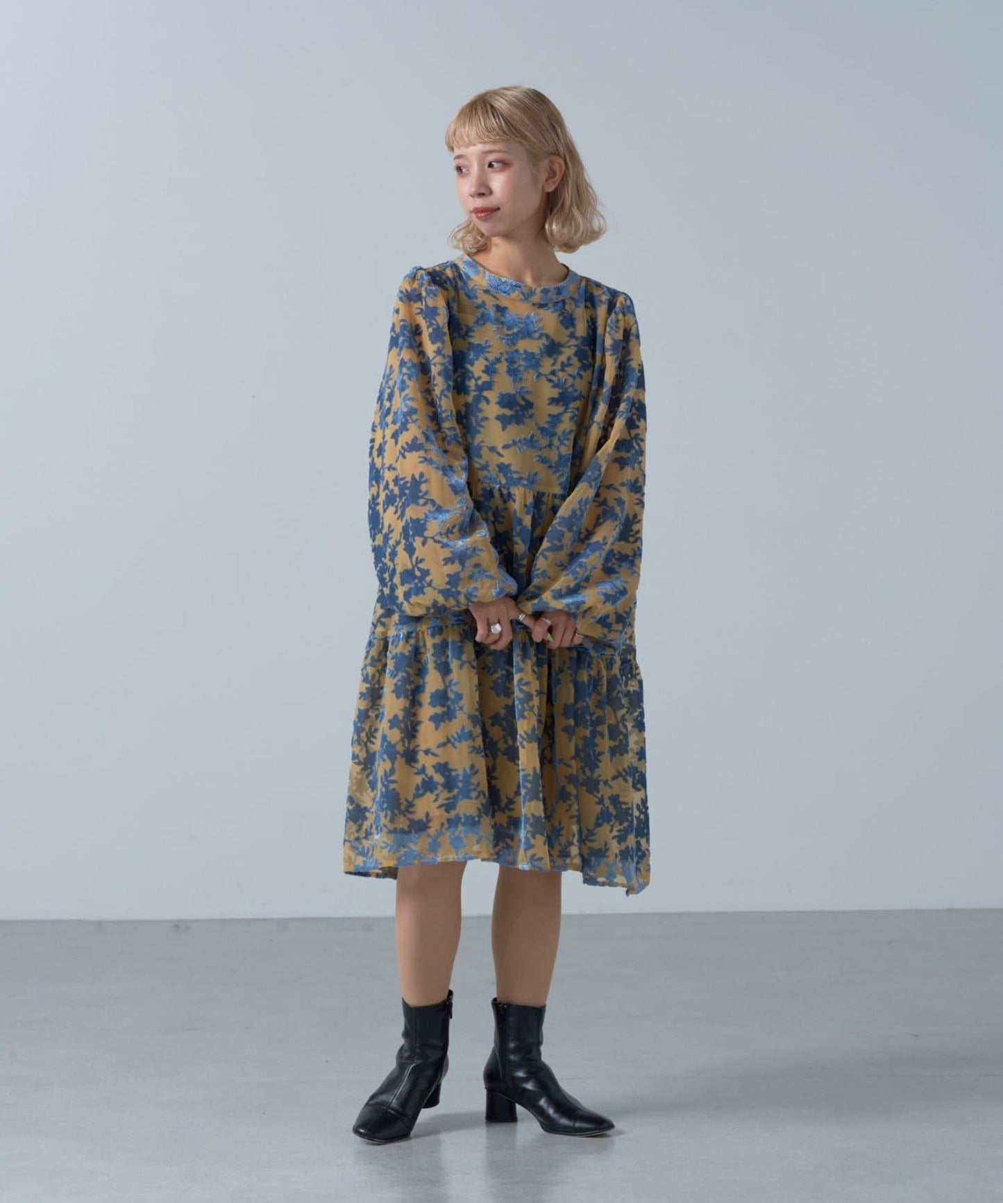 velvet flower mini dress (blue) *JP