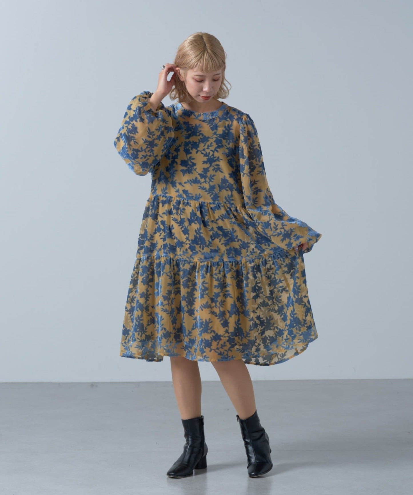 velvet flower mini dress (blue) *JP