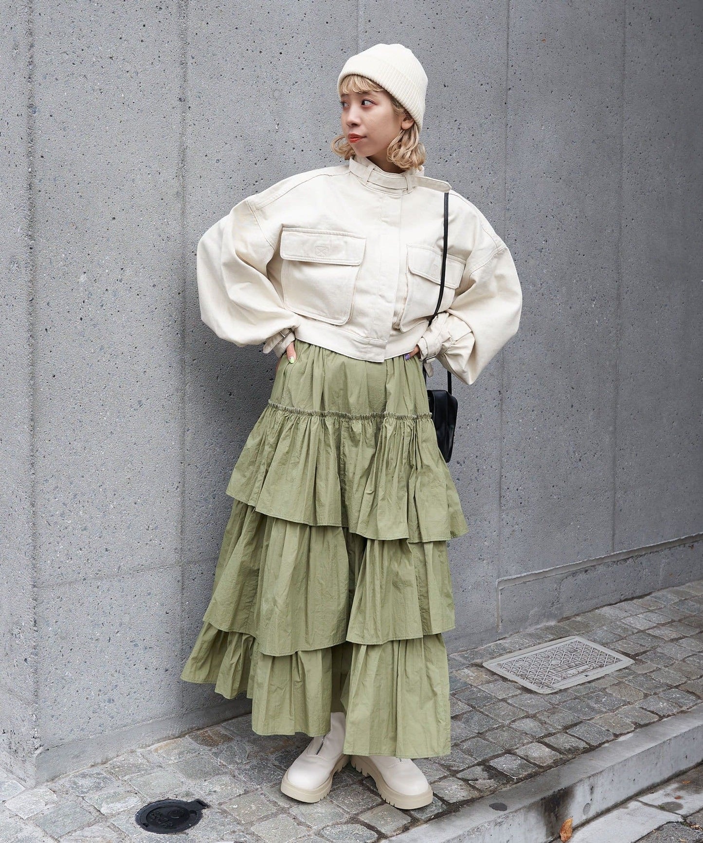 volume tiered skirt (khaki) *JP