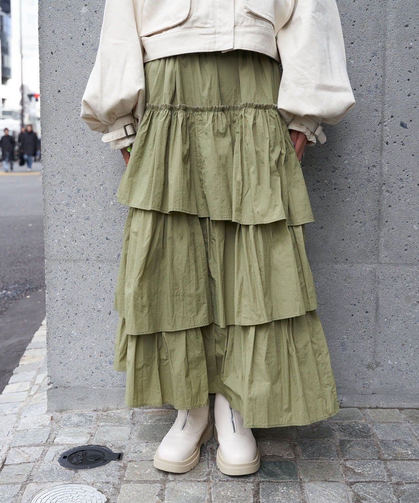 volume tiered skirt (khaki) *JP