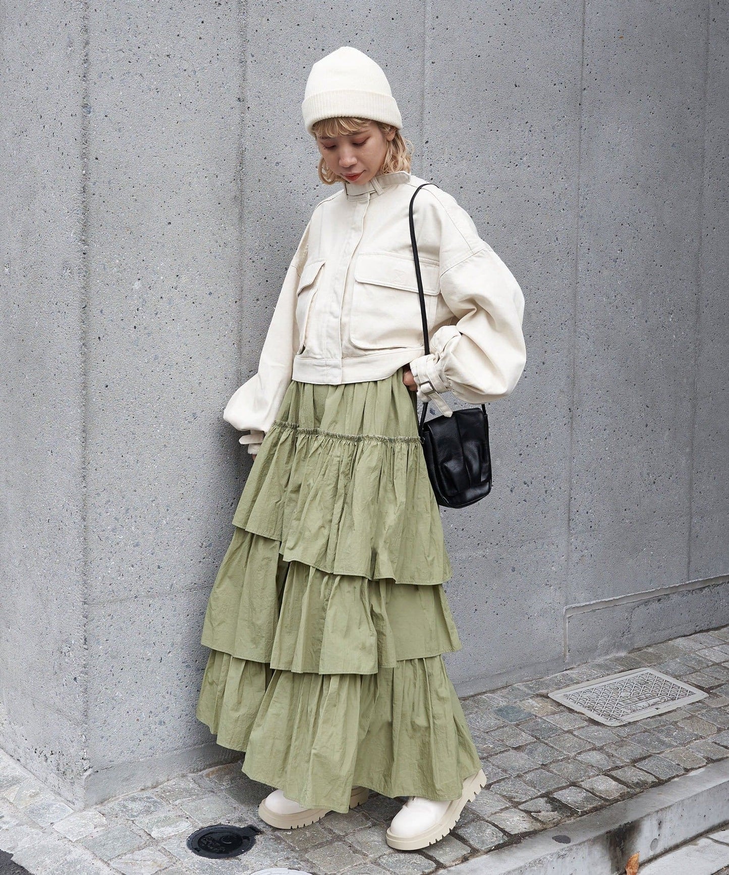 volume tiered skirt (khaki) *JP