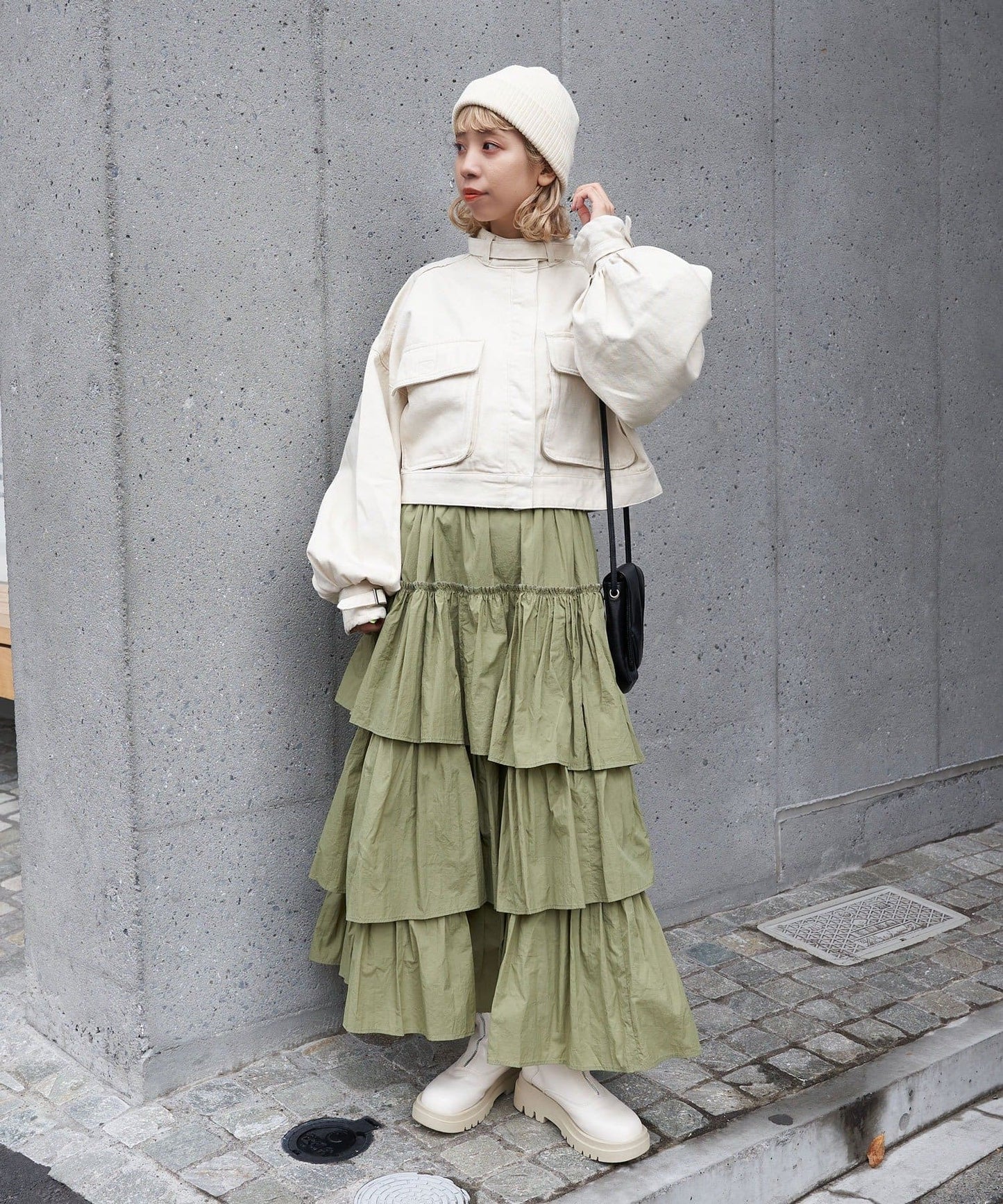 volume tiered skirt (khaki) *JP