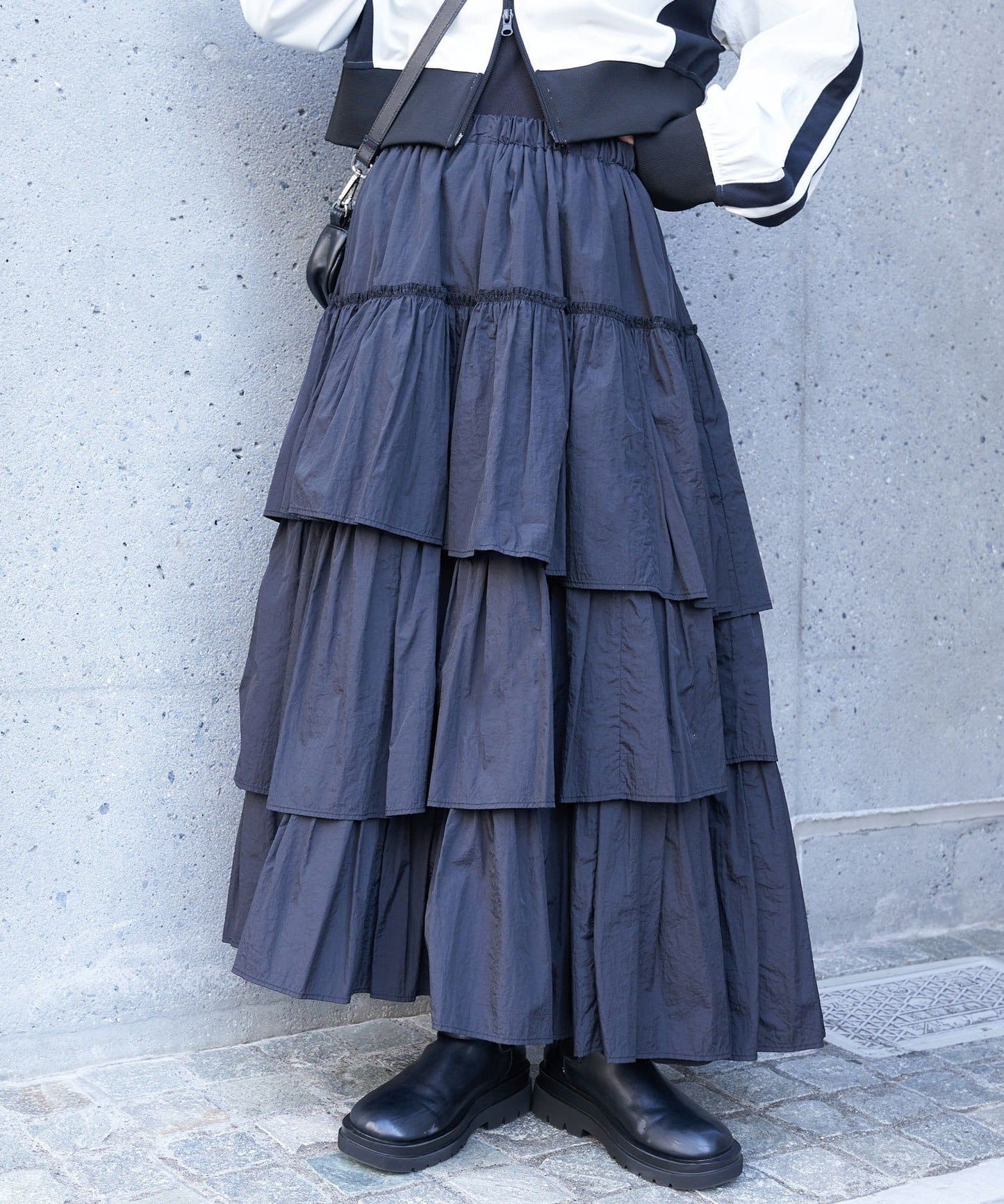 volume tiered skirt (black) *JP